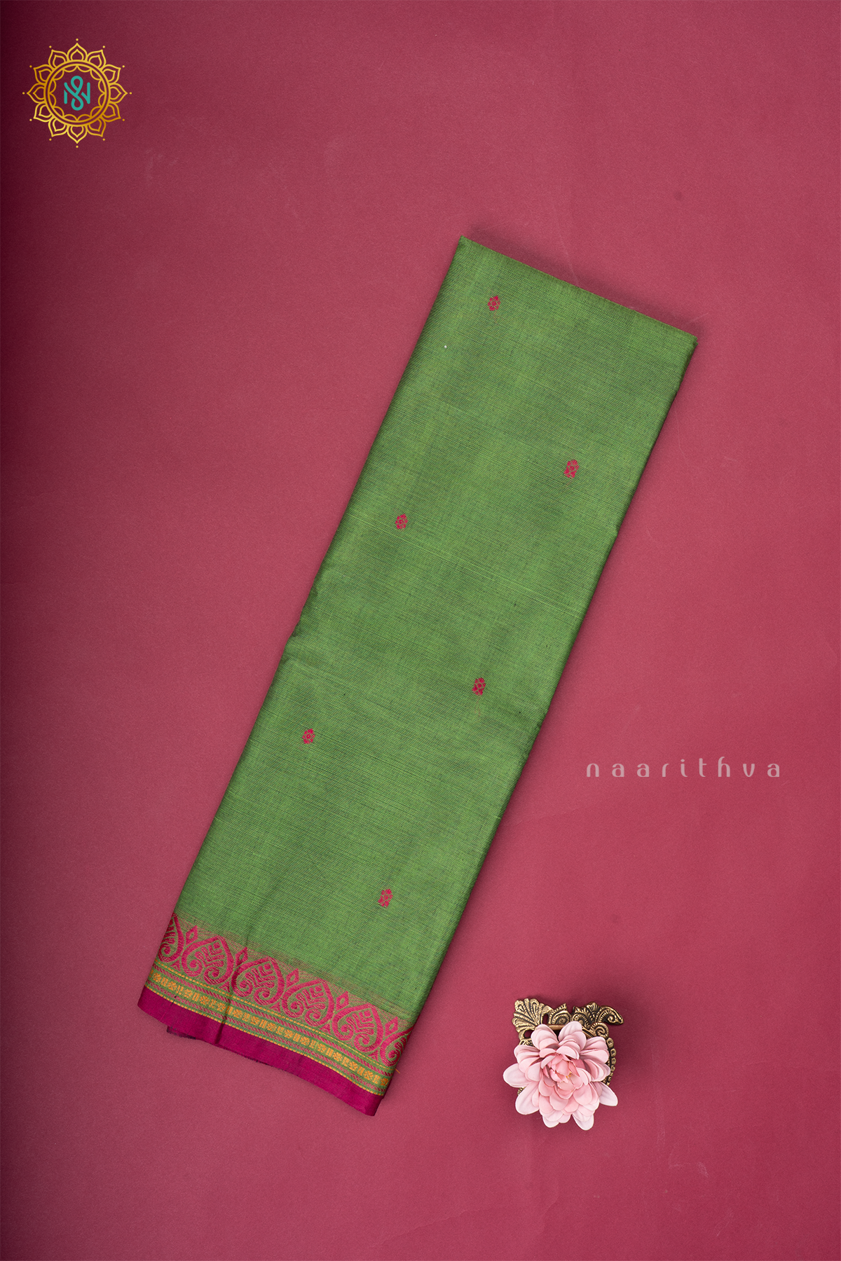 Parrot Green With Pink Chettinad Cotton Saree With Thread Woven Buttas & Contrast Border