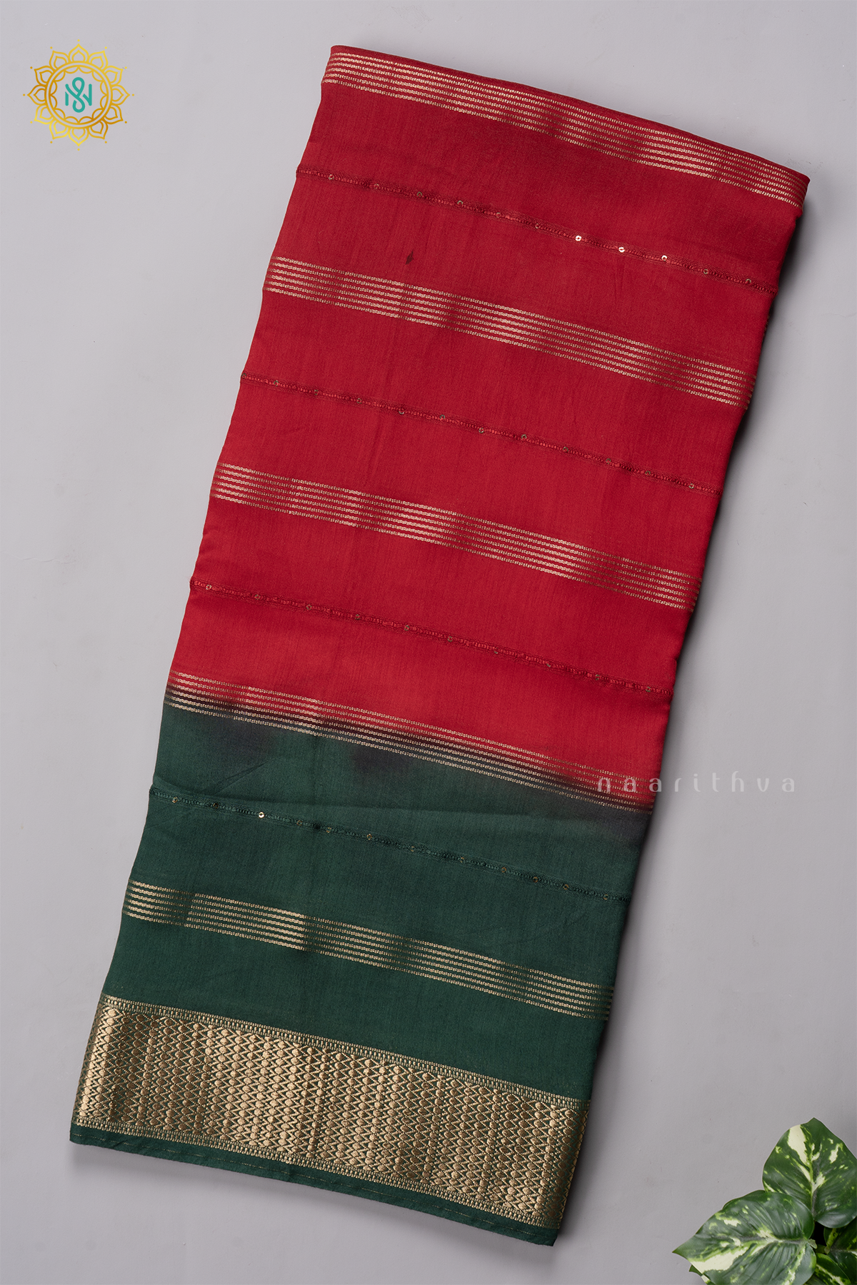 RED WITH GREEN - BUTTER CREPE