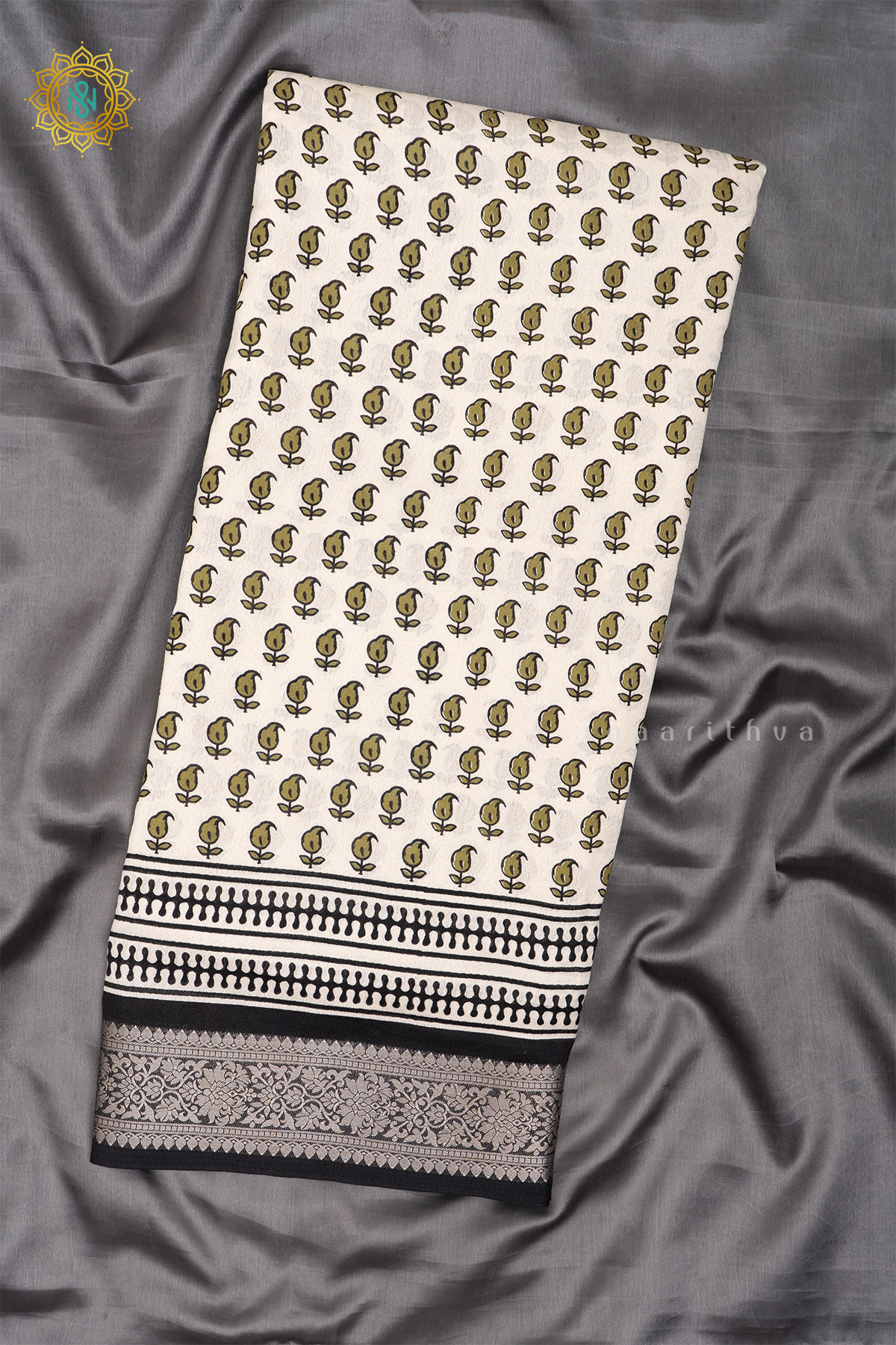 WHITE WITH BLACK - SEMI GEORGETTE
