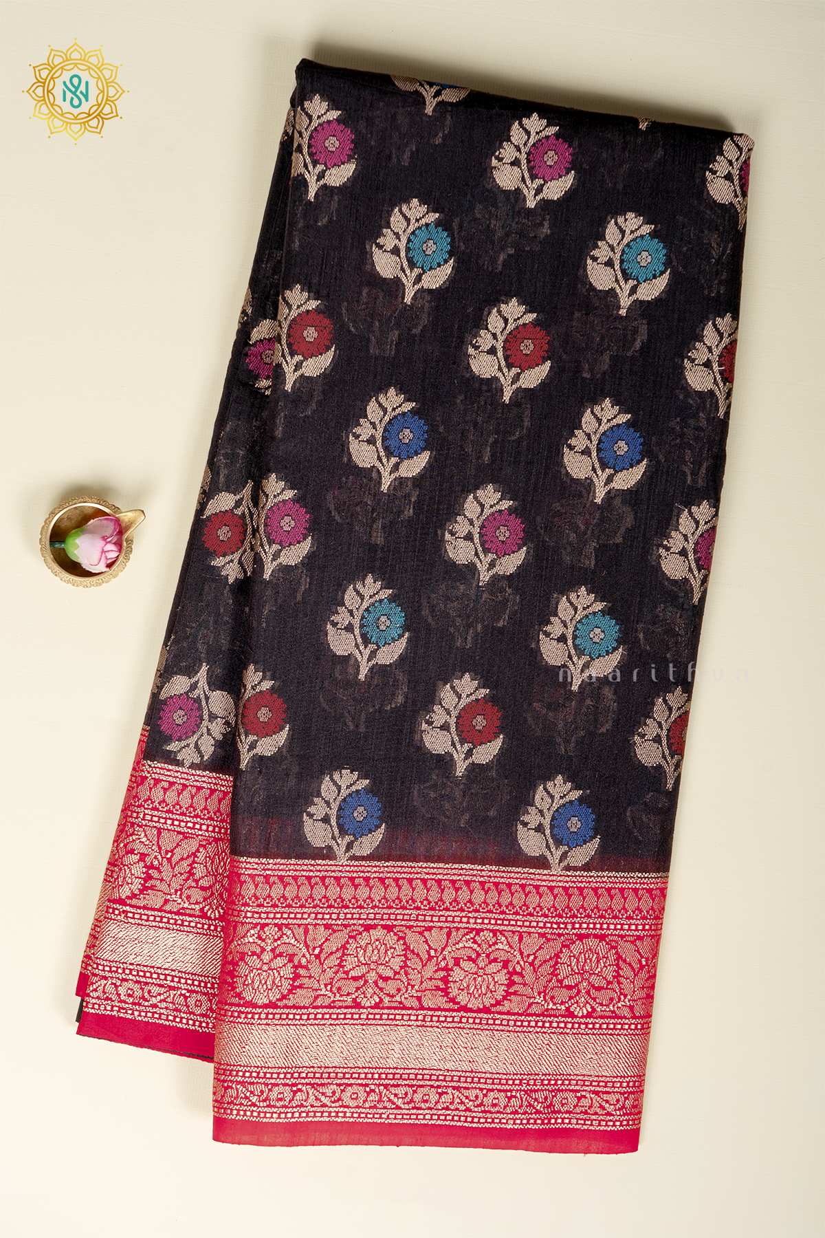 BLACK WITH RED - JUTE COTTON