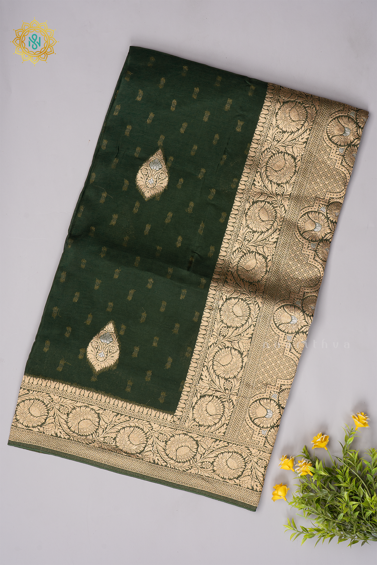 GREEN - SATIN ORGANZA