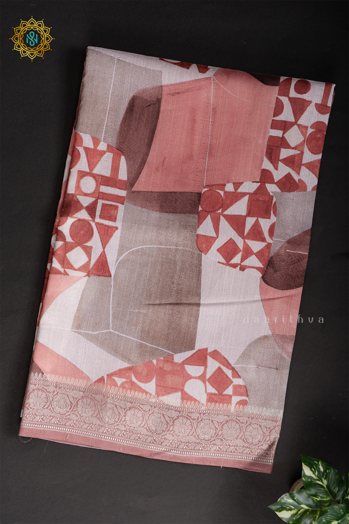 OFF WHITE WITH LIGHT BROWN - SOFT TUSSAR