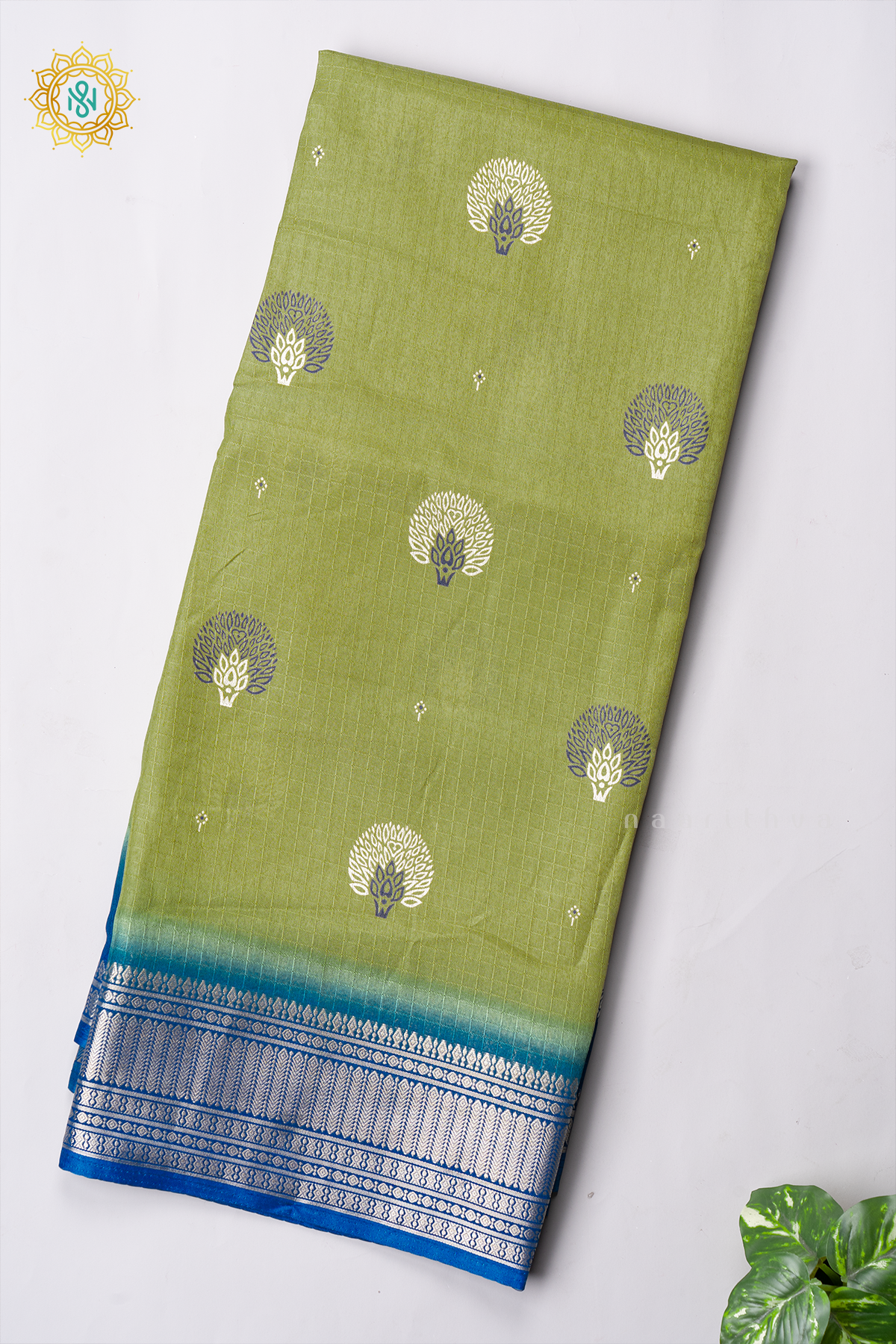 PARROT GREEN WITH TEAL BLUE - DOLA SILK