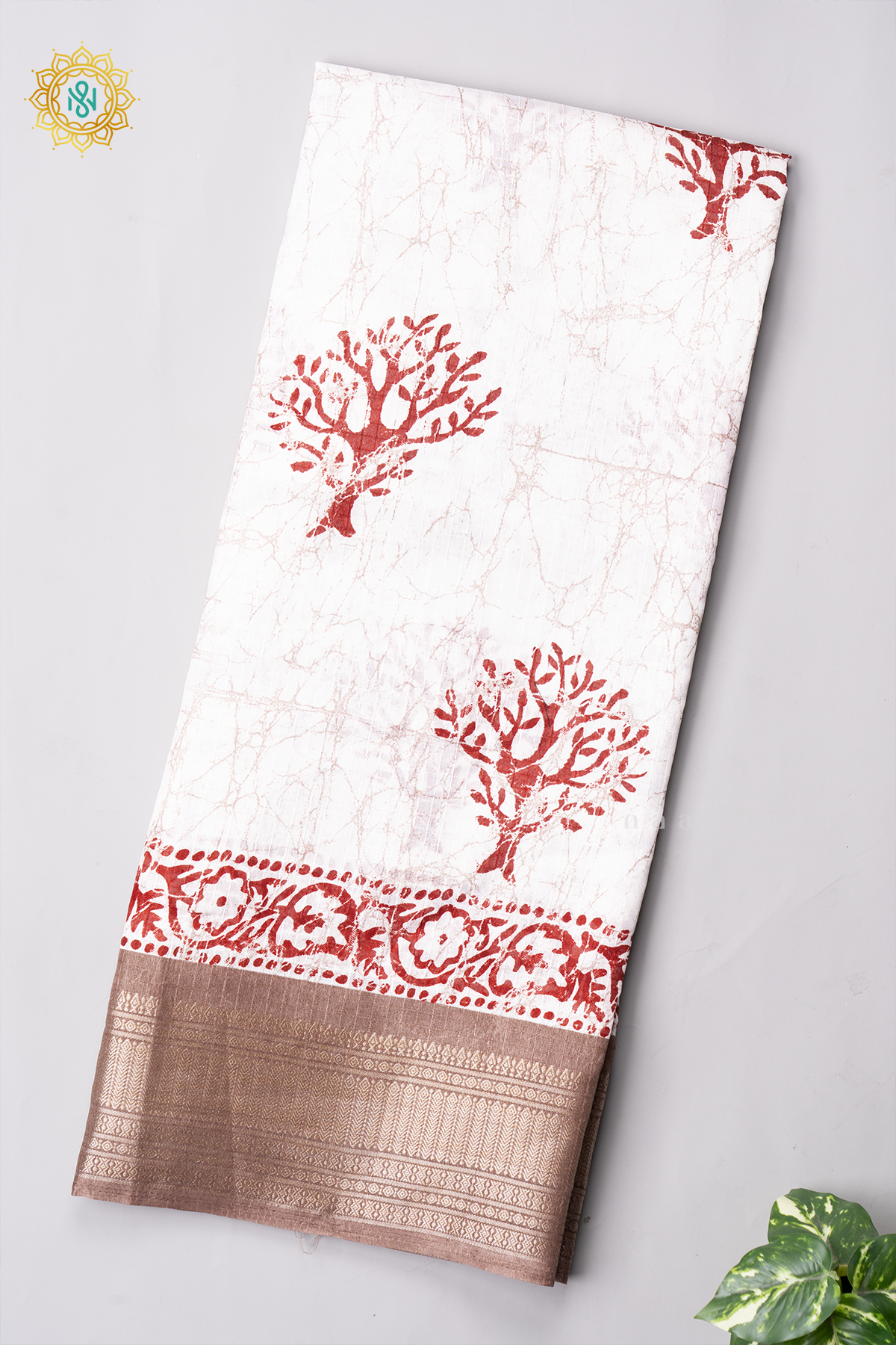 WHITE WITH BROWN - DOLA SILK