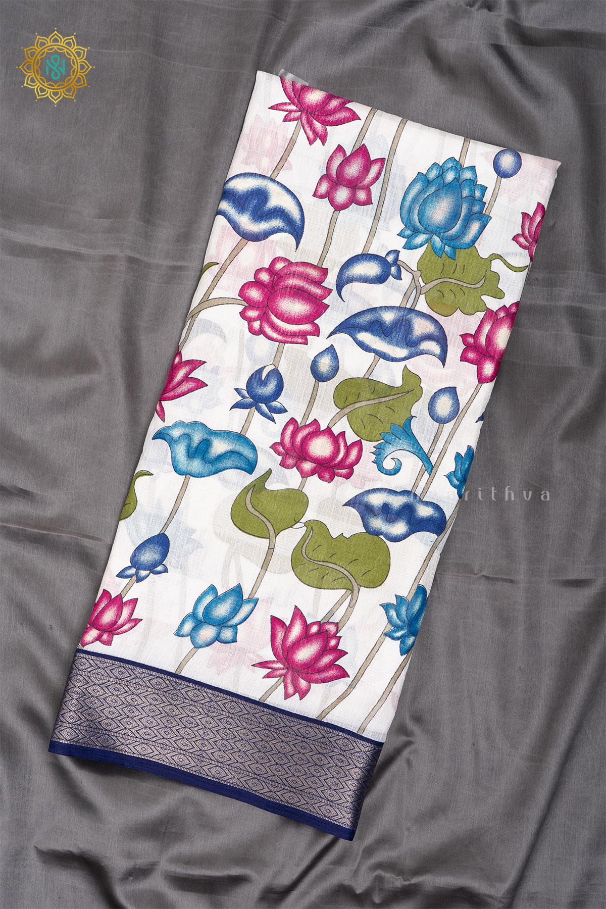 WHITE WITH BLUE - JUTE COTTON