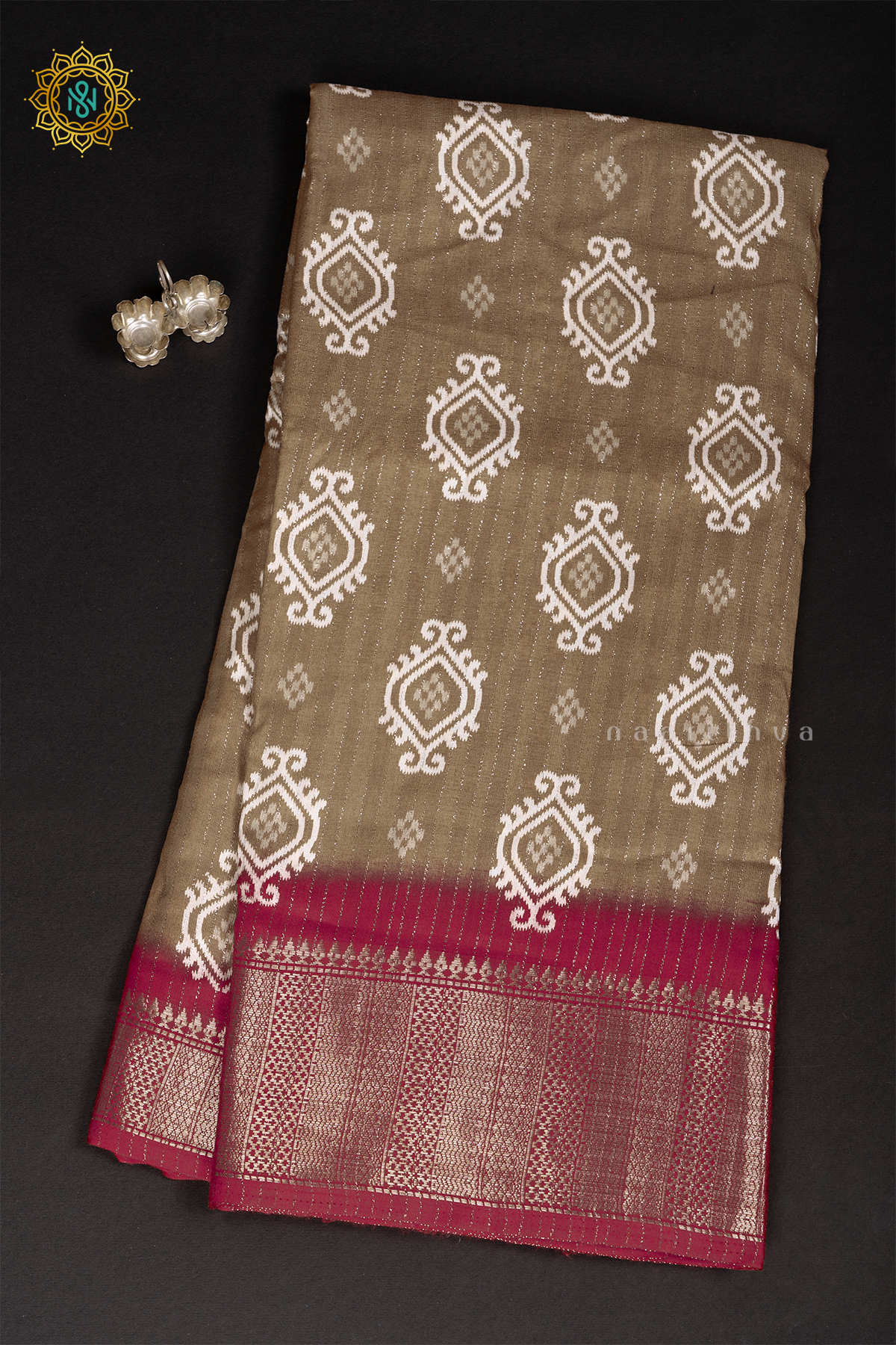 BEIGE WITH RED - DOLA SILK