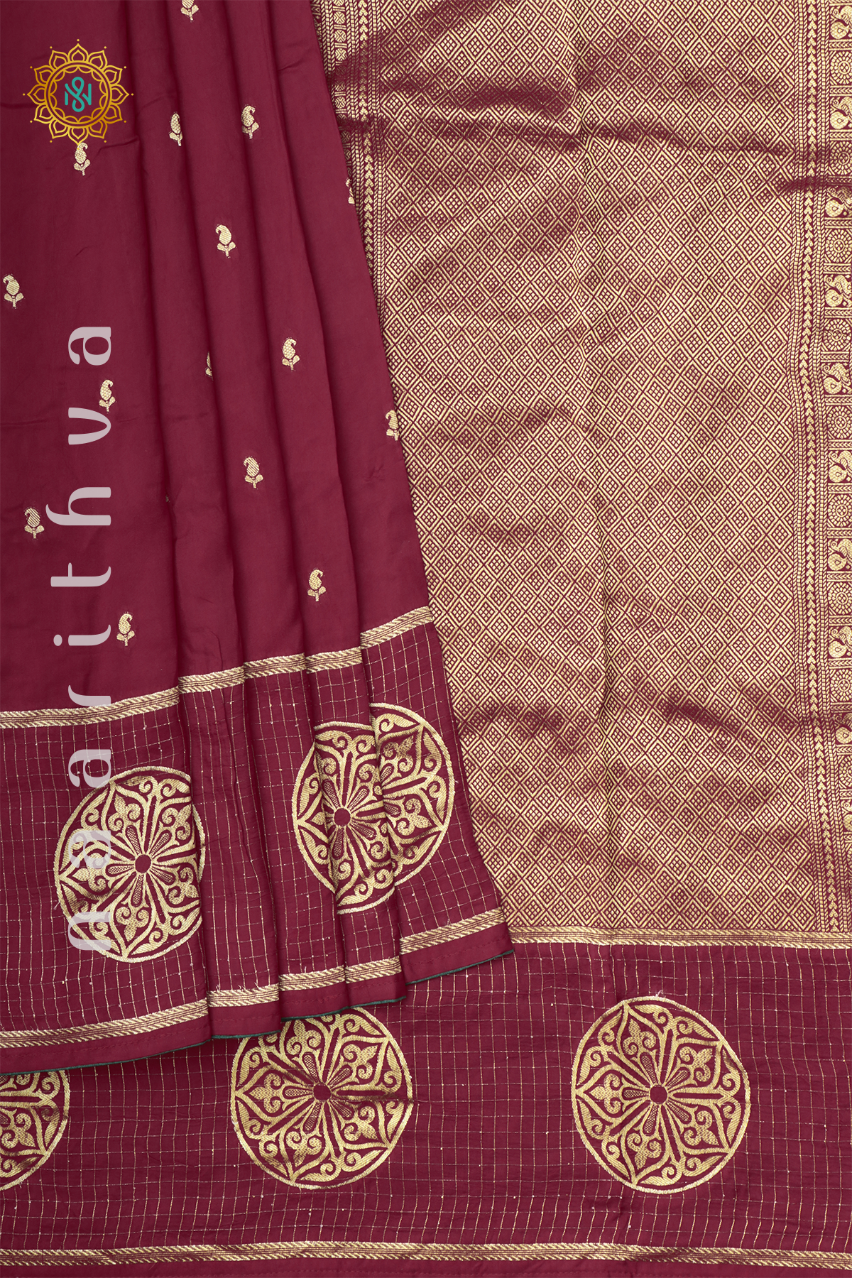 RED WITH GREEN - DOLA SILK