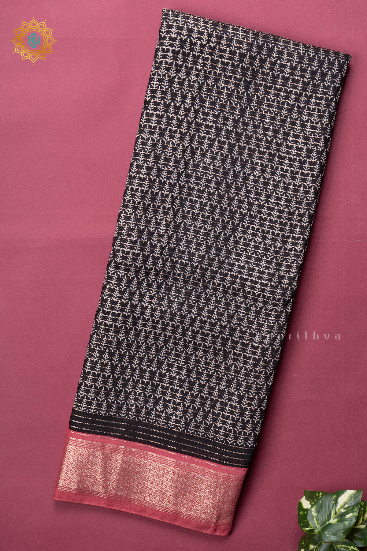 BLACK WITH RED - BUTTER CREPE