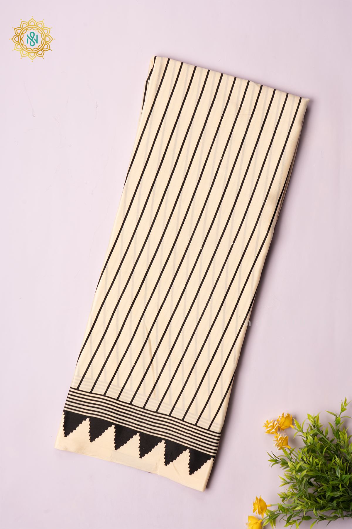 WHITE WITH BLACK - SATIN CREPE