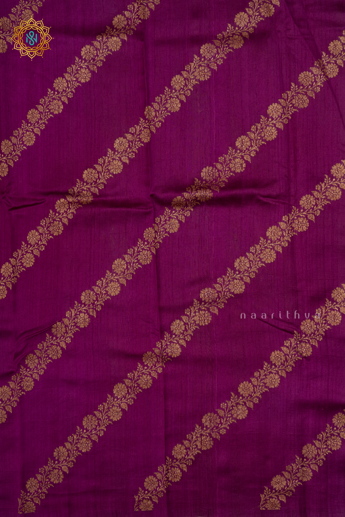 MAGENTA WITH PEACOCK GREEN - PURE BANRASI RAW SILK