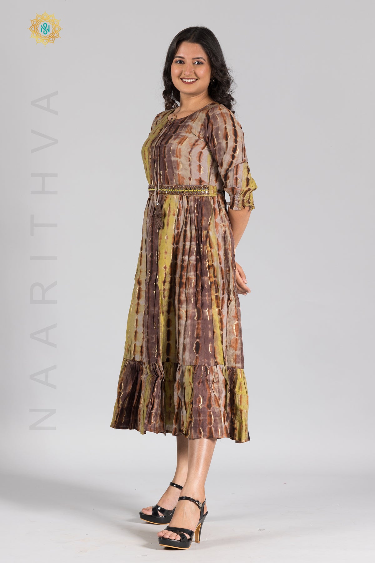 UMBRELLA PATTERN FOIL PRINTED DOUBLE LAYERED KURTI