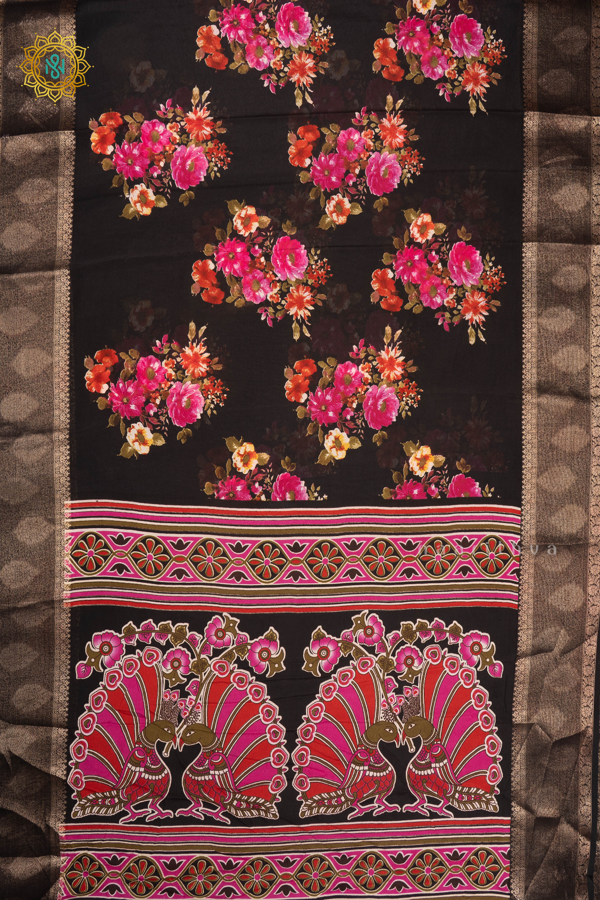 BLACK - SEMI CHINNON