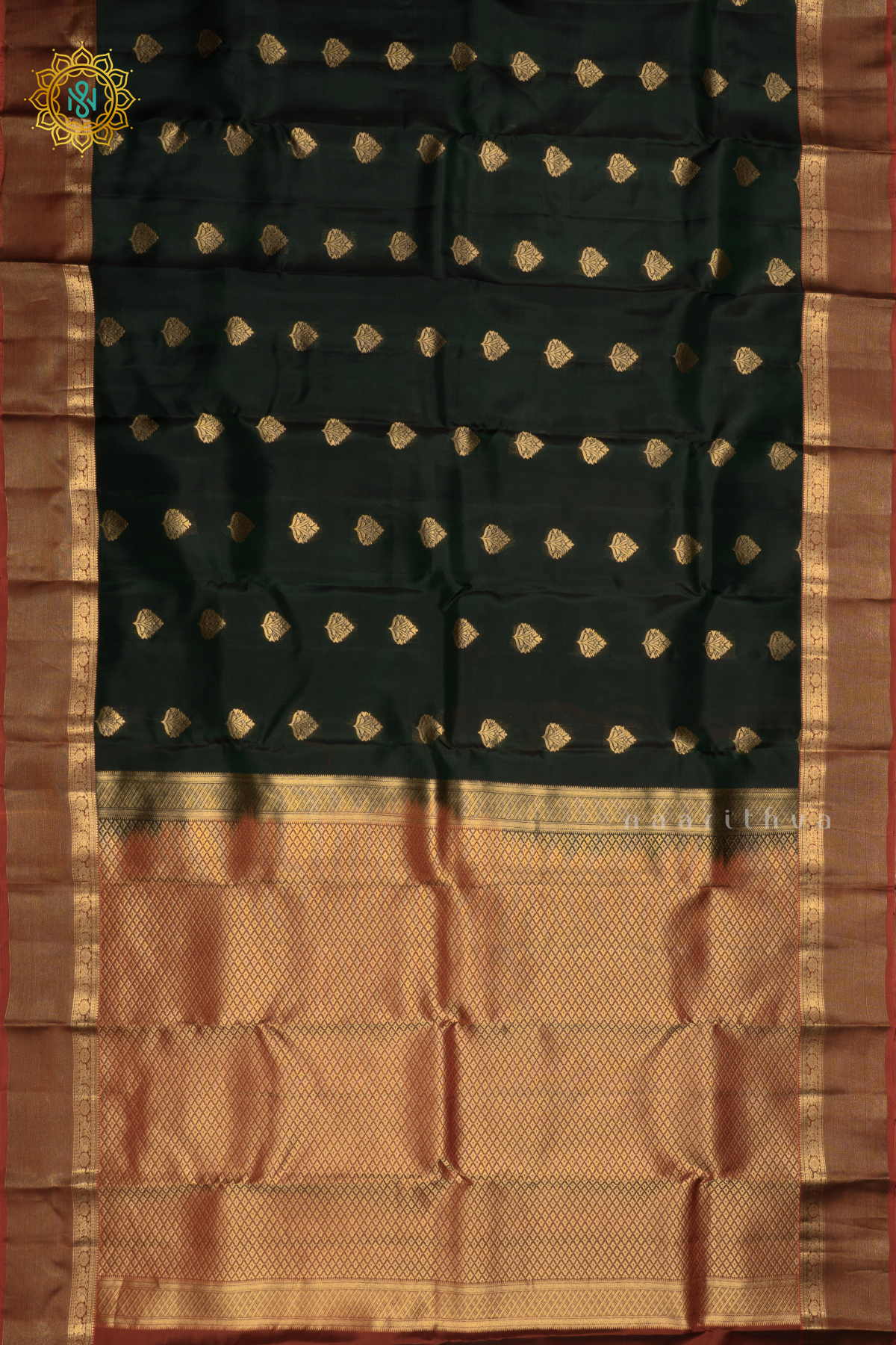 Bottle Green With Orange Pure Mix Kanjivaram Silk Saree with Zari Woven Buttas and Contrast Zari Woven Border With Contrast Pallu & Blouse