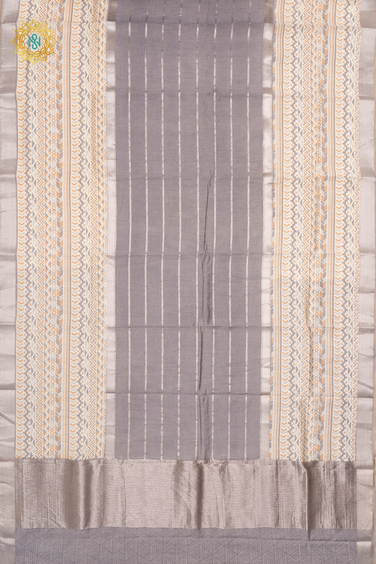 GREY WITH OFF WHITE - BUTTER CREPE