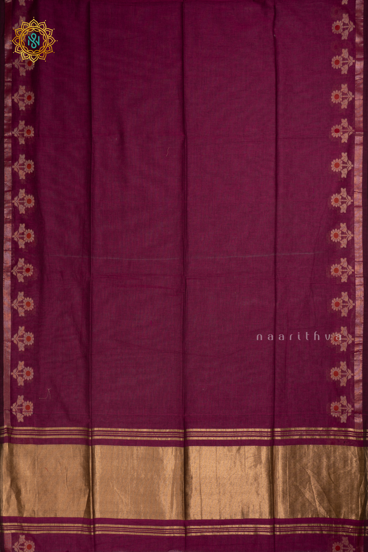 MAGENTA MUL COTTON SAREE with Thread Woven Buttas On The Body and Zari Border