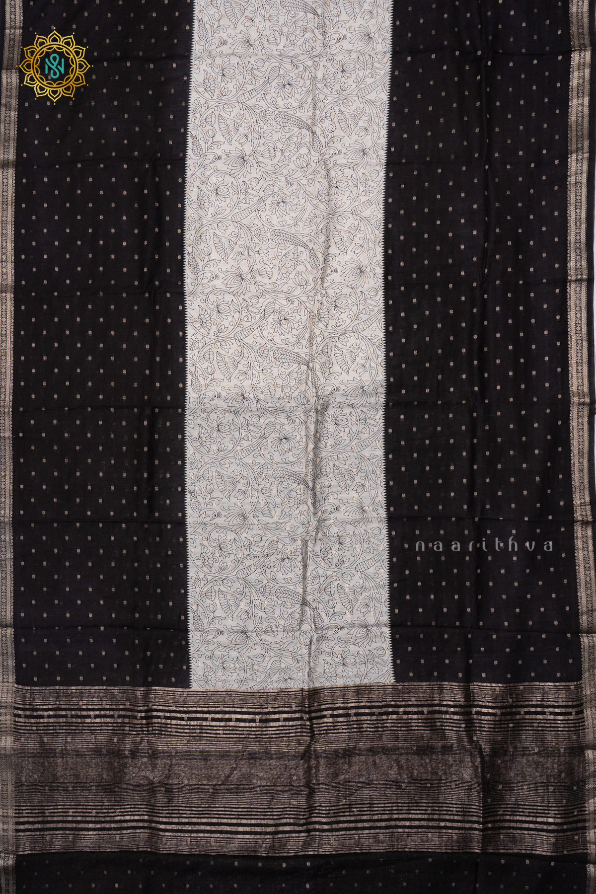 BLACK WITH WHITE - BUTTER CREPE