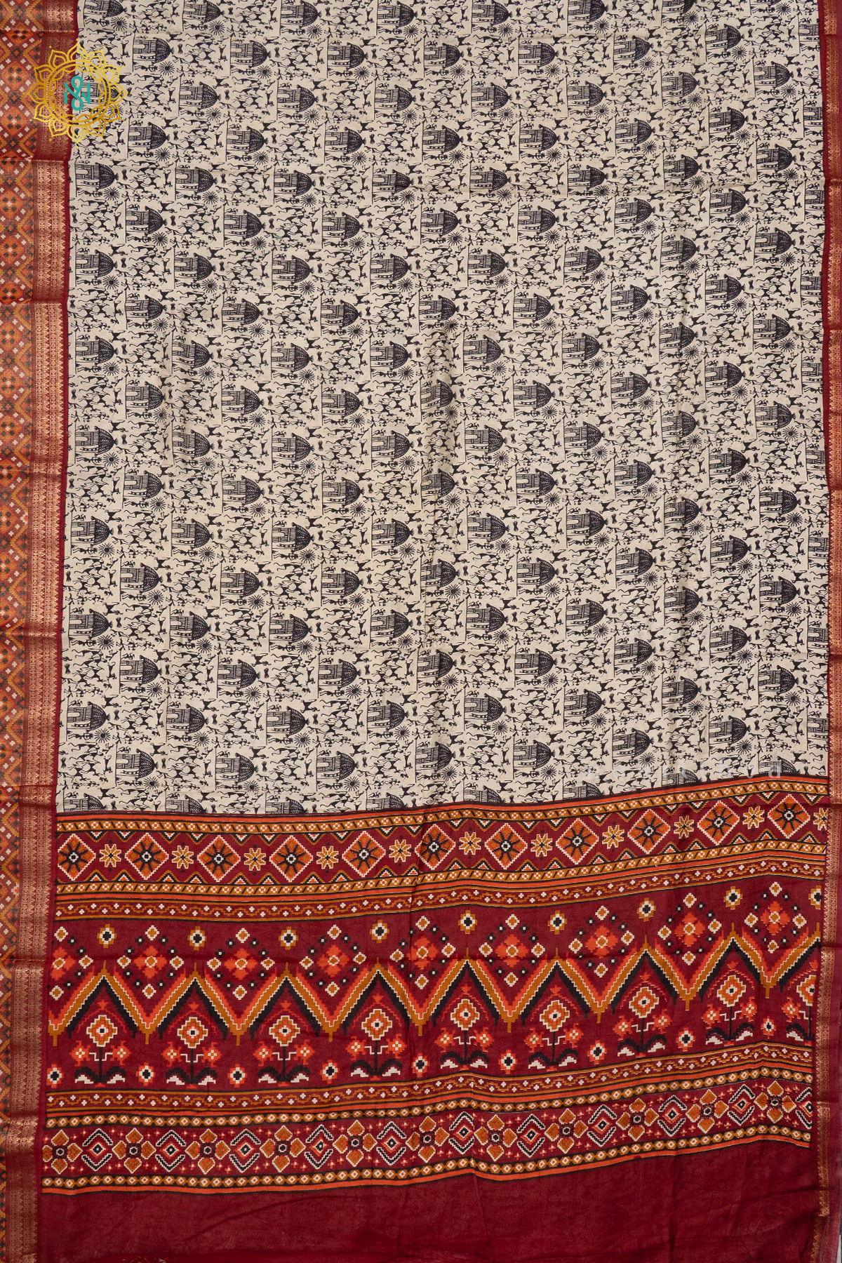 WHITE WITH MAROON - VISCOSE COTTON