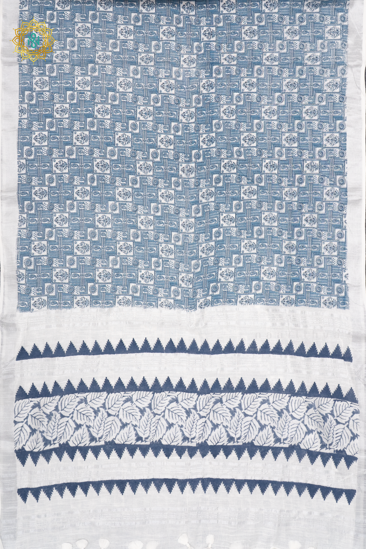 WHITE WITH BLUE - LINEN BY COTTON