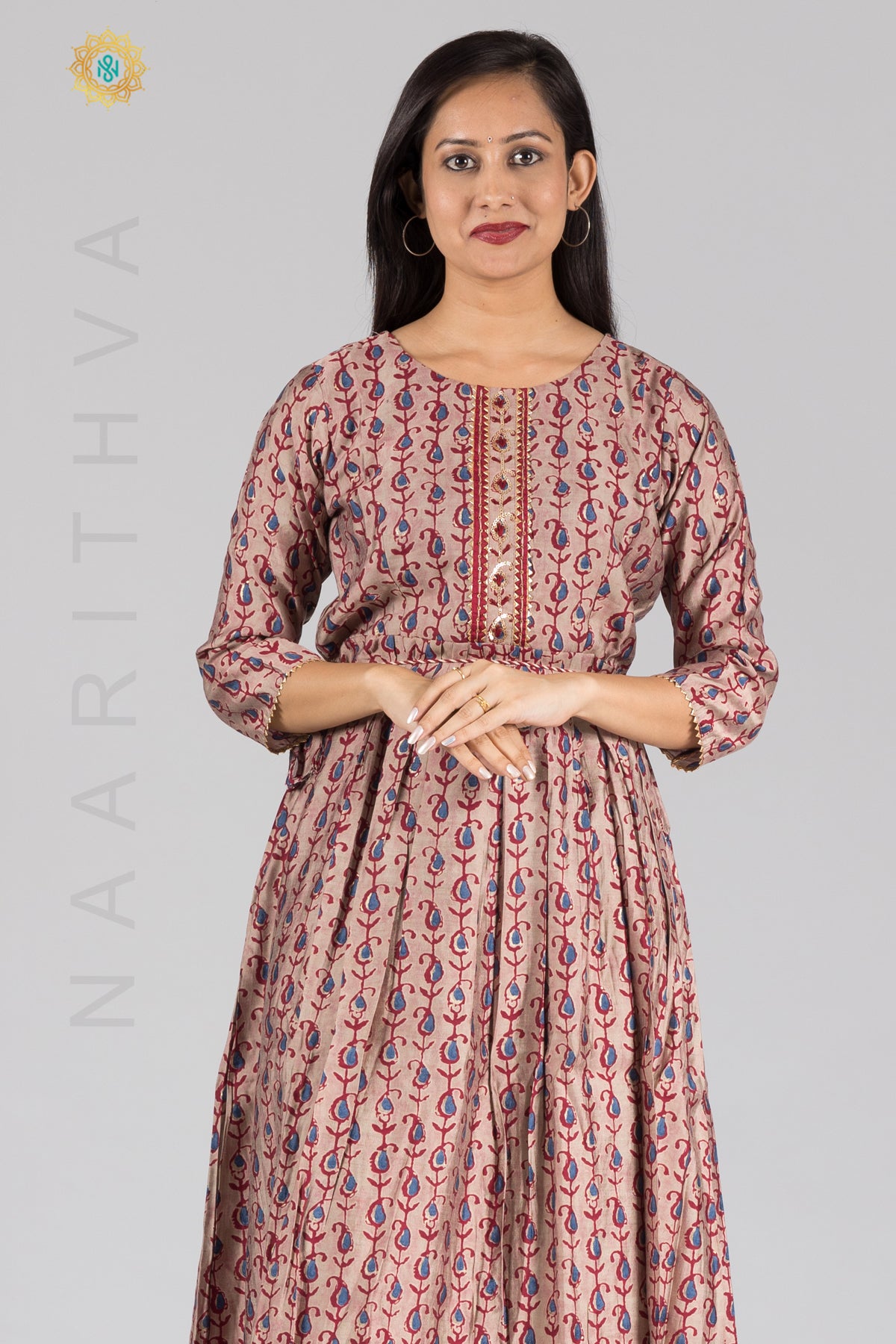 GREY WITH MAROON - PRINTED KURTI & DUPATTA WITH LAYERED FRILLED PATTERN