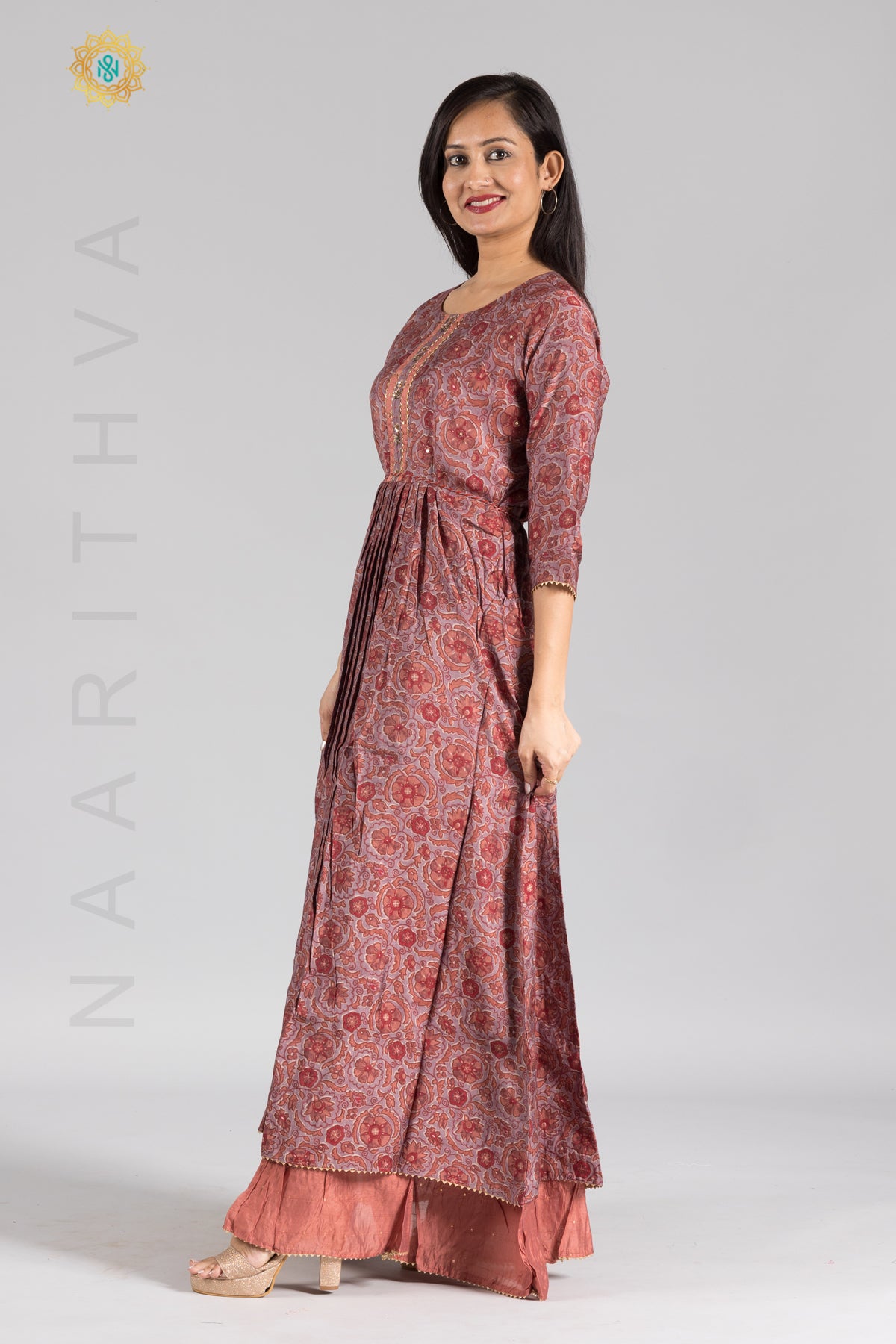 PEACH - PRINTED FLOOR LENGHT KURTHI WITH BEAUTIFUL HANDWORK ON NECKLINE
