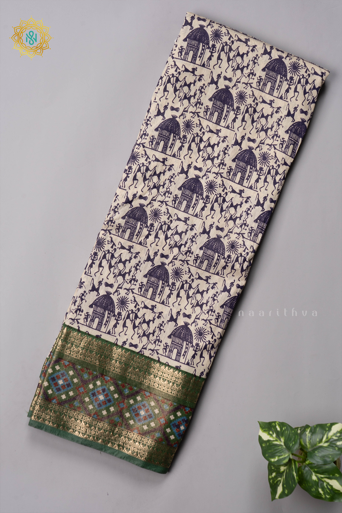 WHITE WITH GREEN - VISCOSE COTTON