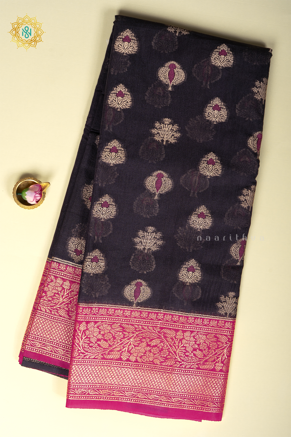 BLACK WITH PINK - JUTE COTTON