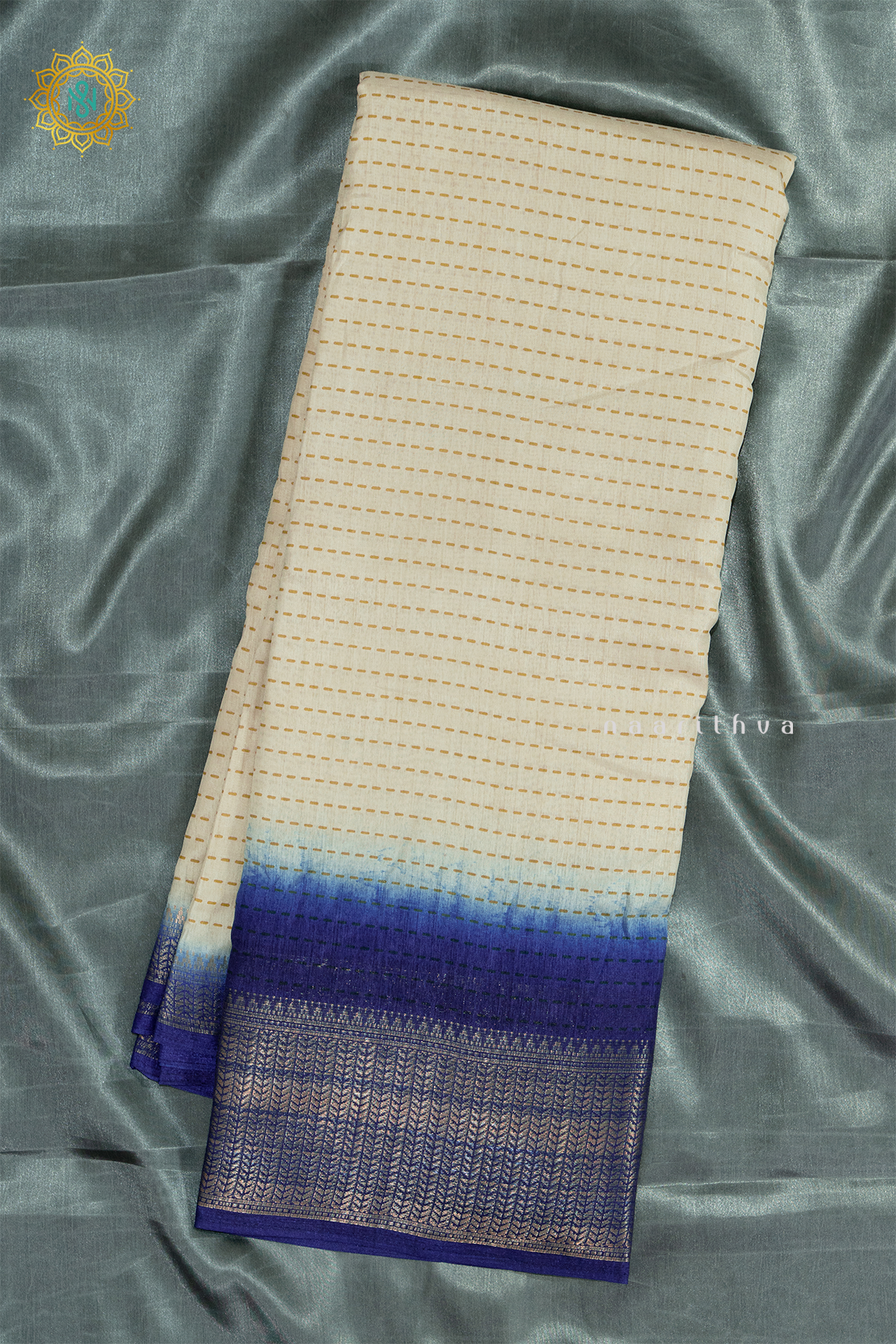WHITE WITH BLUE - DOLA SILK
