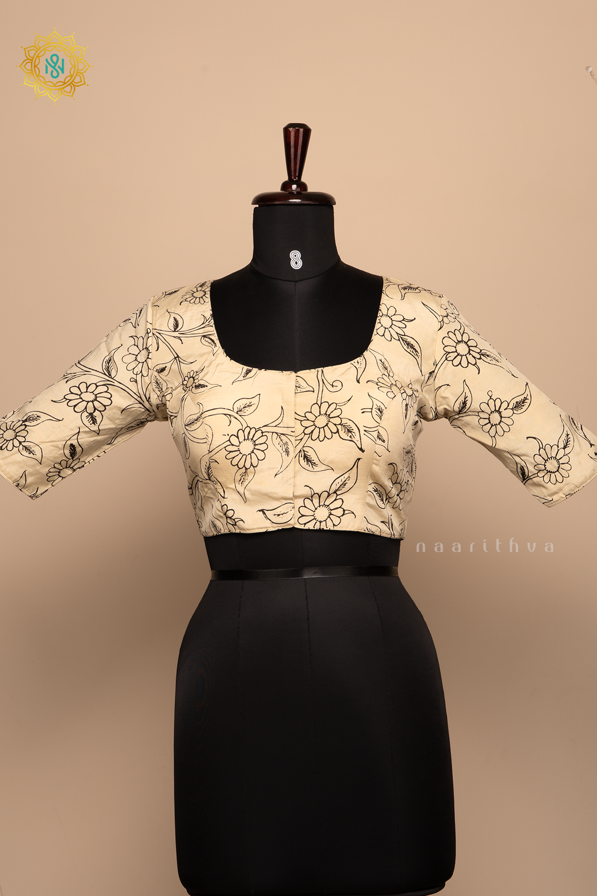Off White-  Pure Silk Pen kalamkari readymade blouse with allover kalamkari prints
