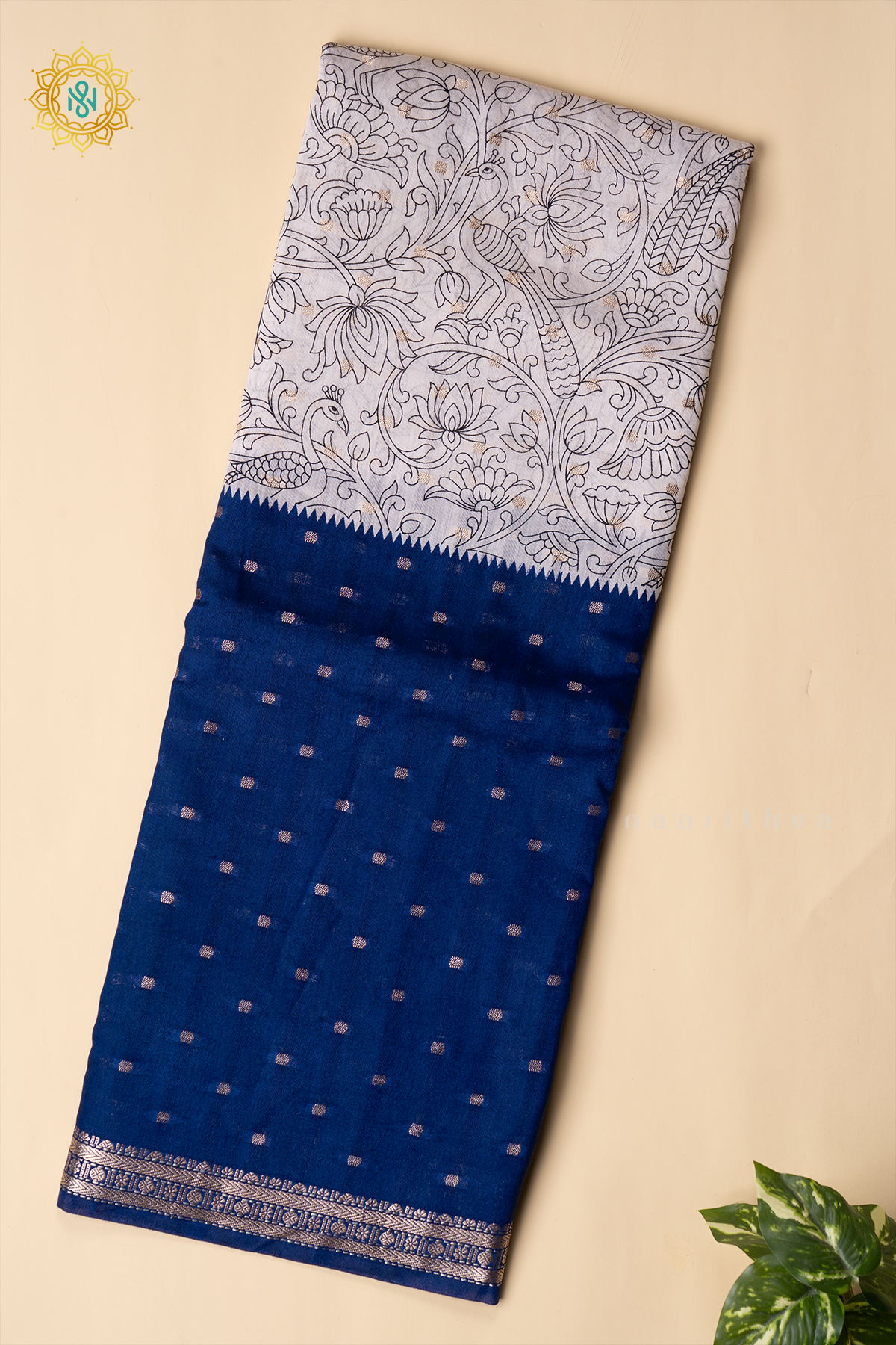 BLUE WITH WHITE - BUTTER CREPE