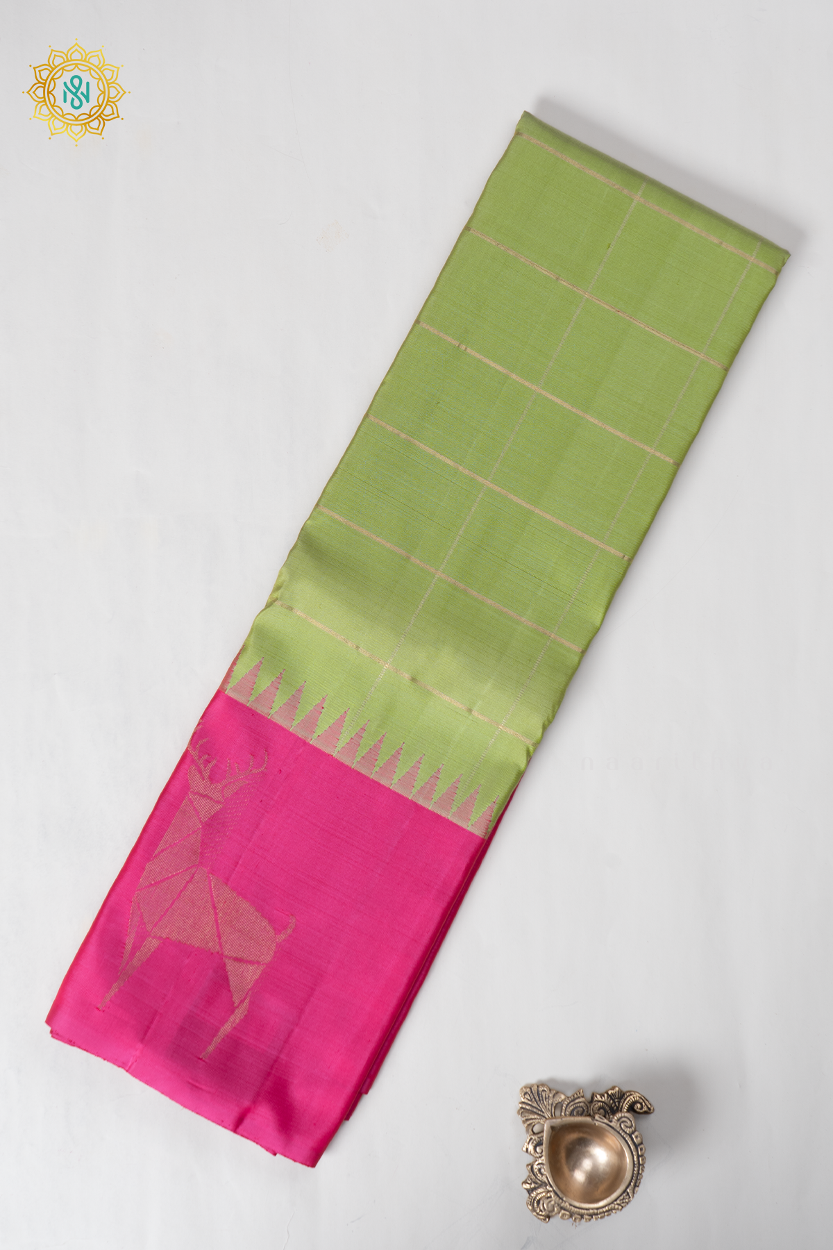 Pista Green With Pink Pure Kanjivaram Silk Sarre With Checks Body & Contrast Border