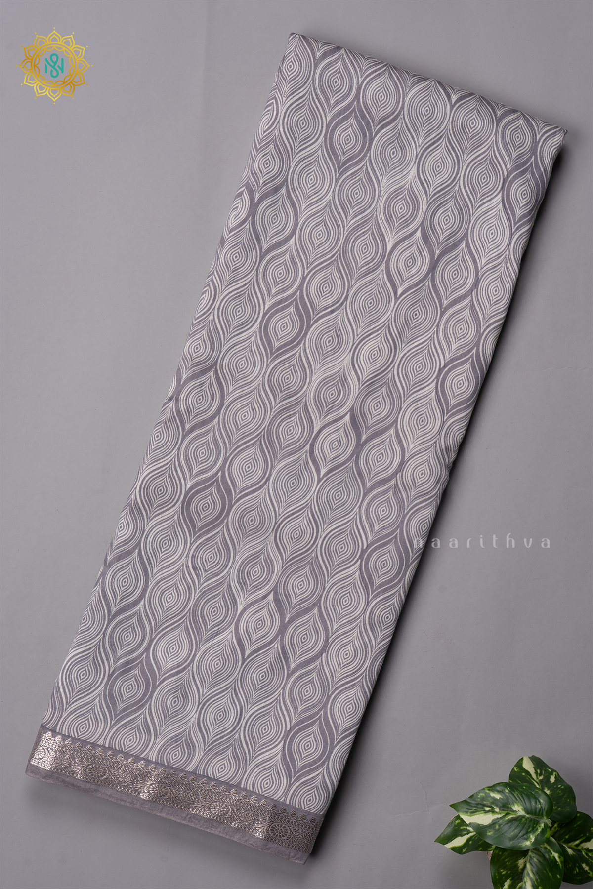 GREY - BUTTER CREPE
