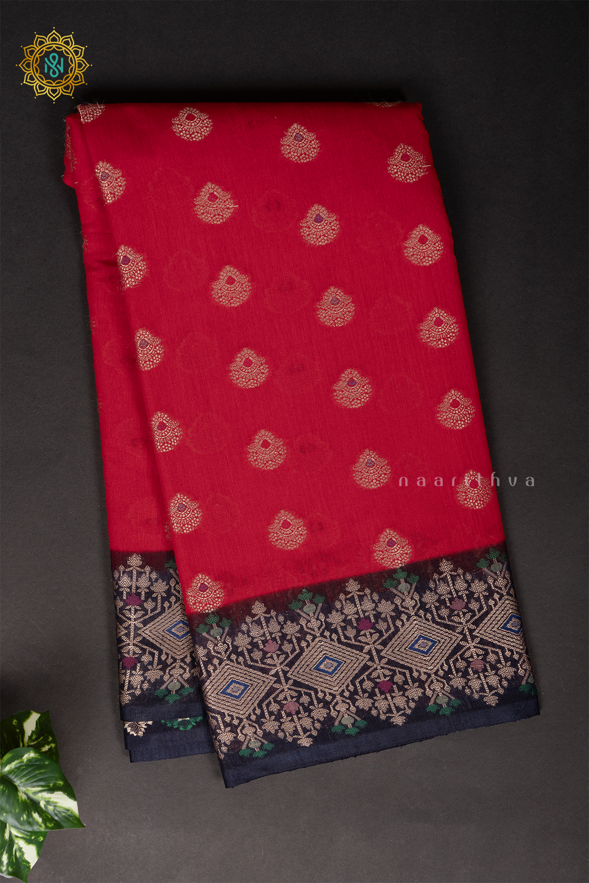 RED WITH BLACK - JUTE COTTON