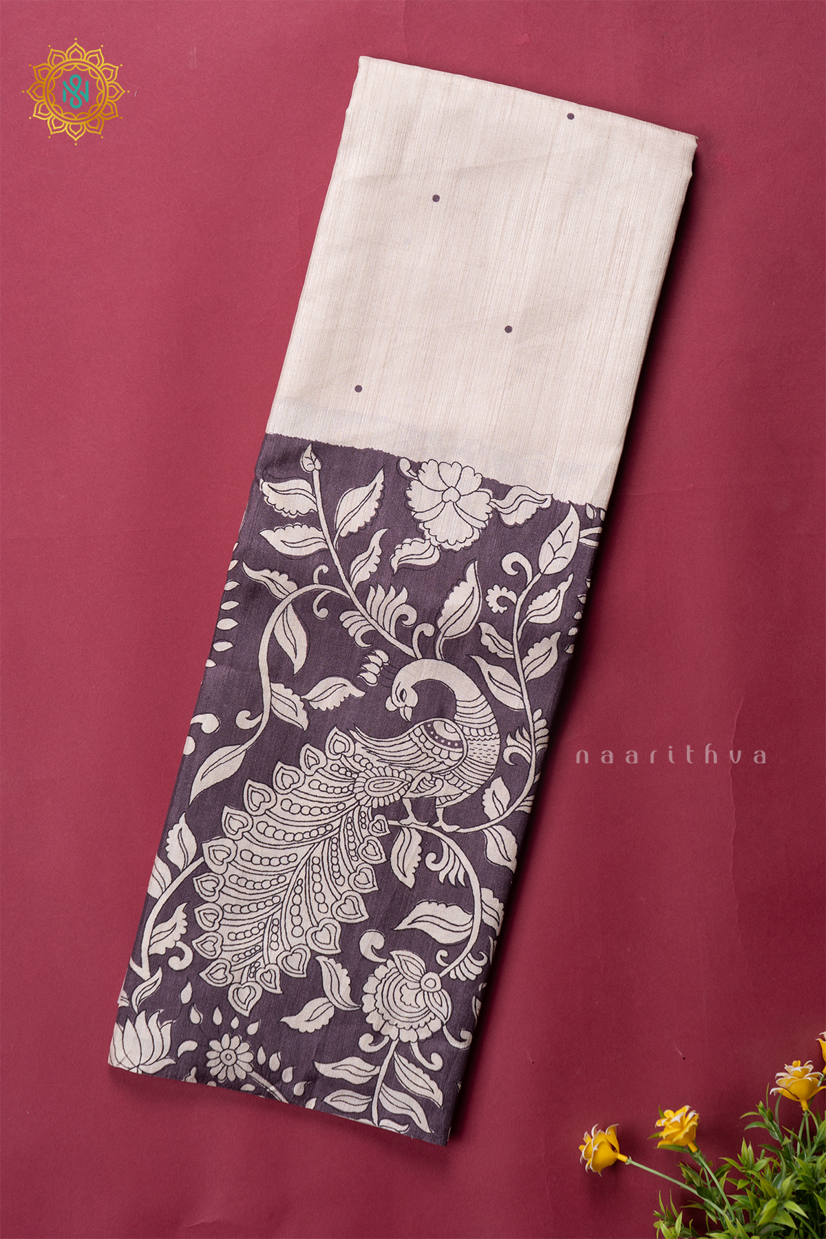 OFF WHITE WITH WINE - SEMI TUSSAR