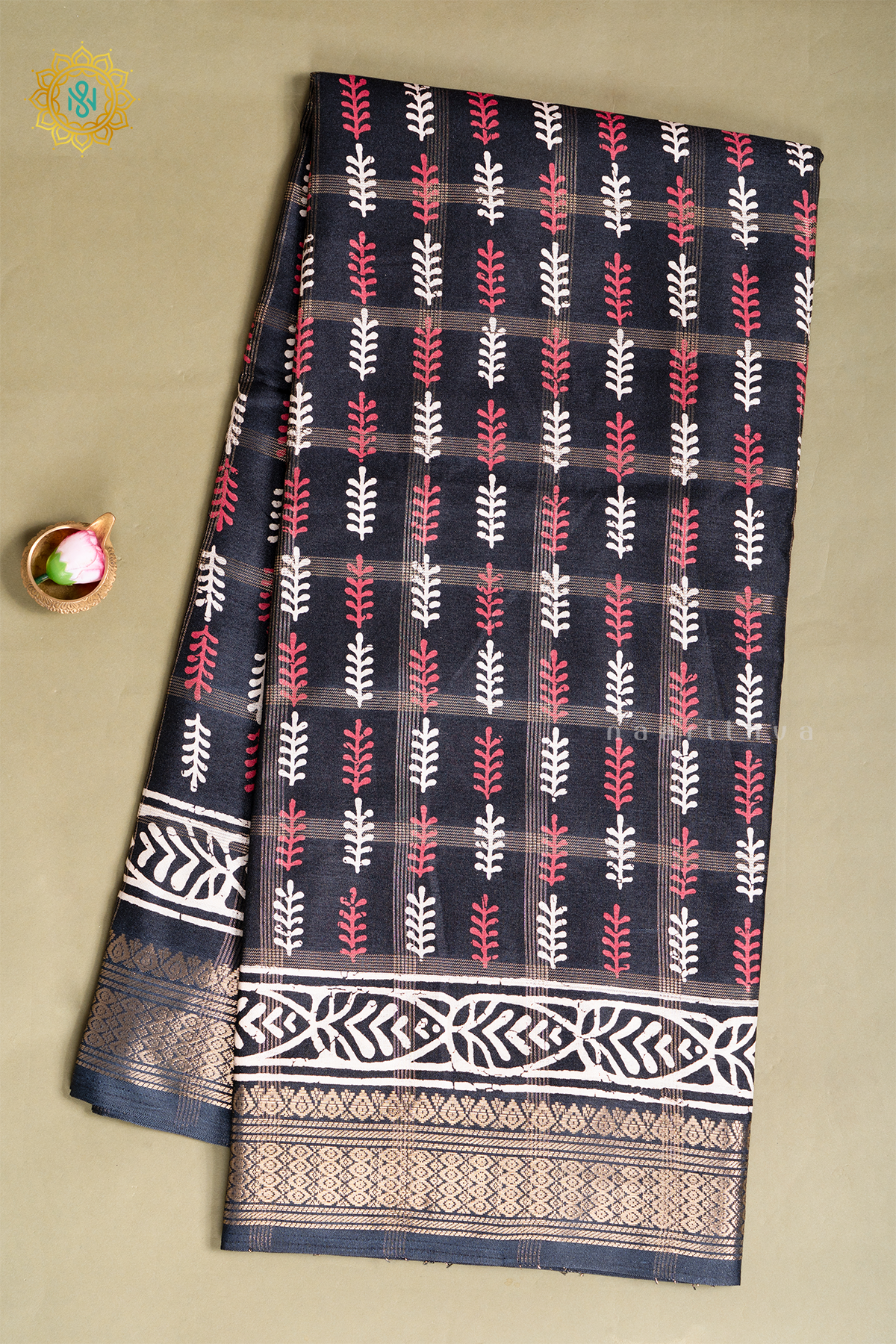 BLACK - DOLA SILK