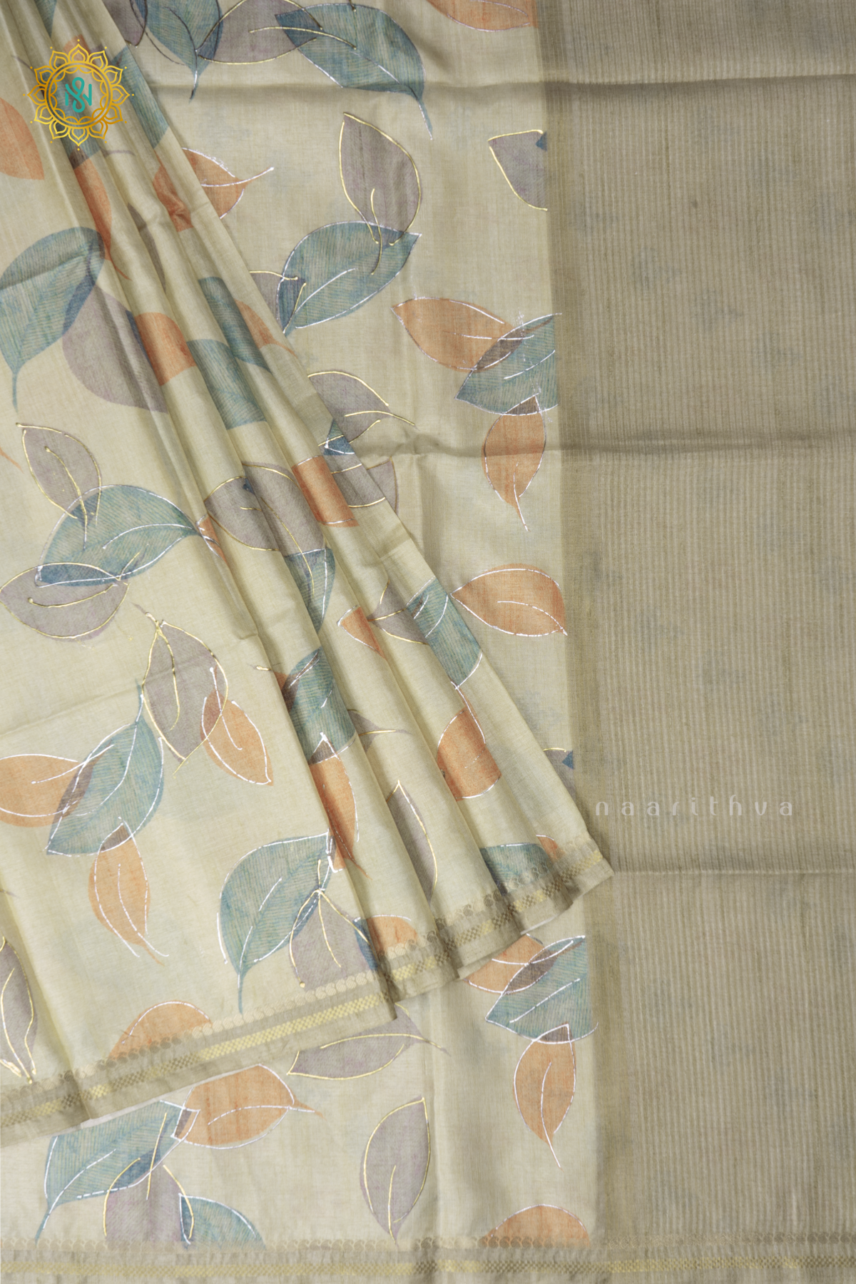 Pista Green Semi Tussar Silk Saree With Allover Leaf Prints On The Body With Contrast Pallu