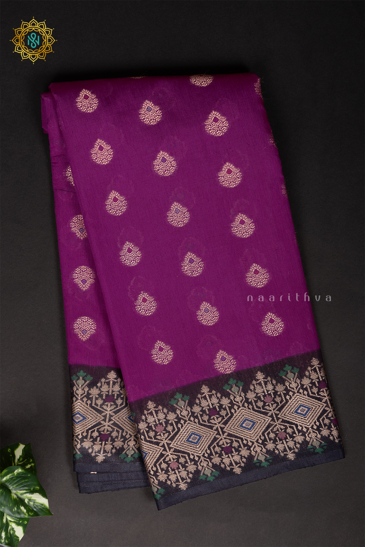 MAGENTA WITH BLACK - JUTE COTTON