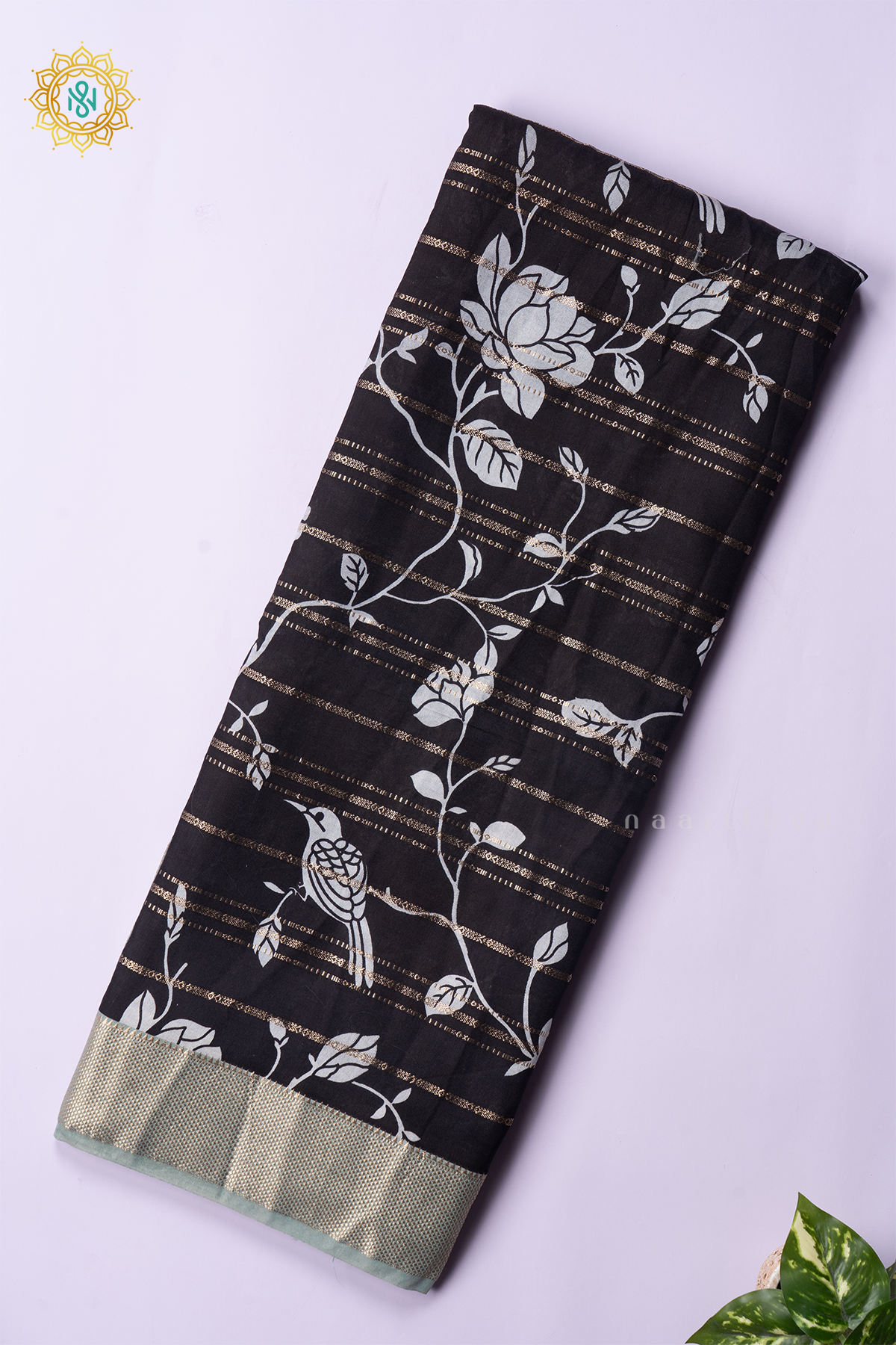 BLACK WITH PISTA GREEN - BUTTER CREPE