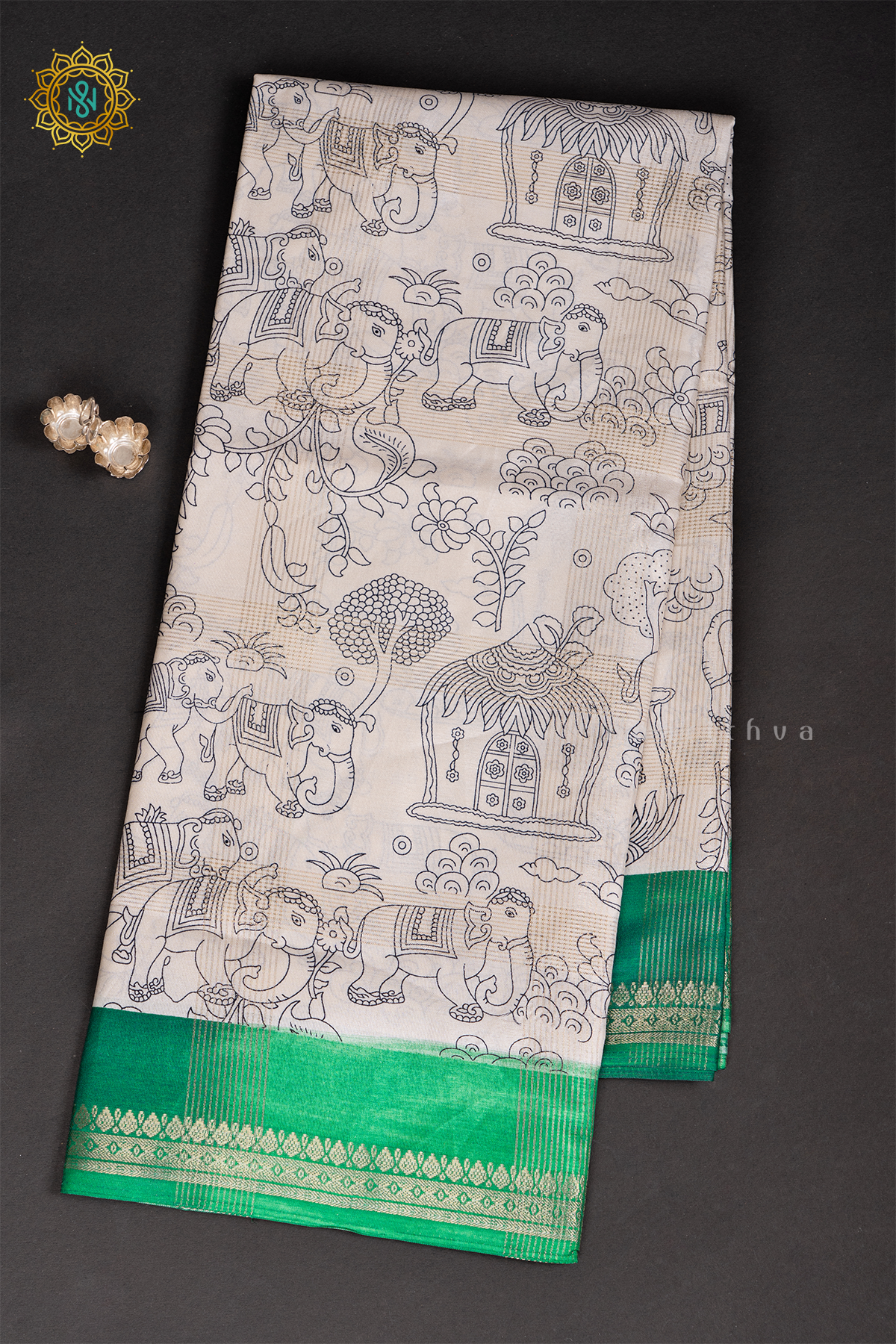 WHITE WITH GREEN - SEMI SILK
