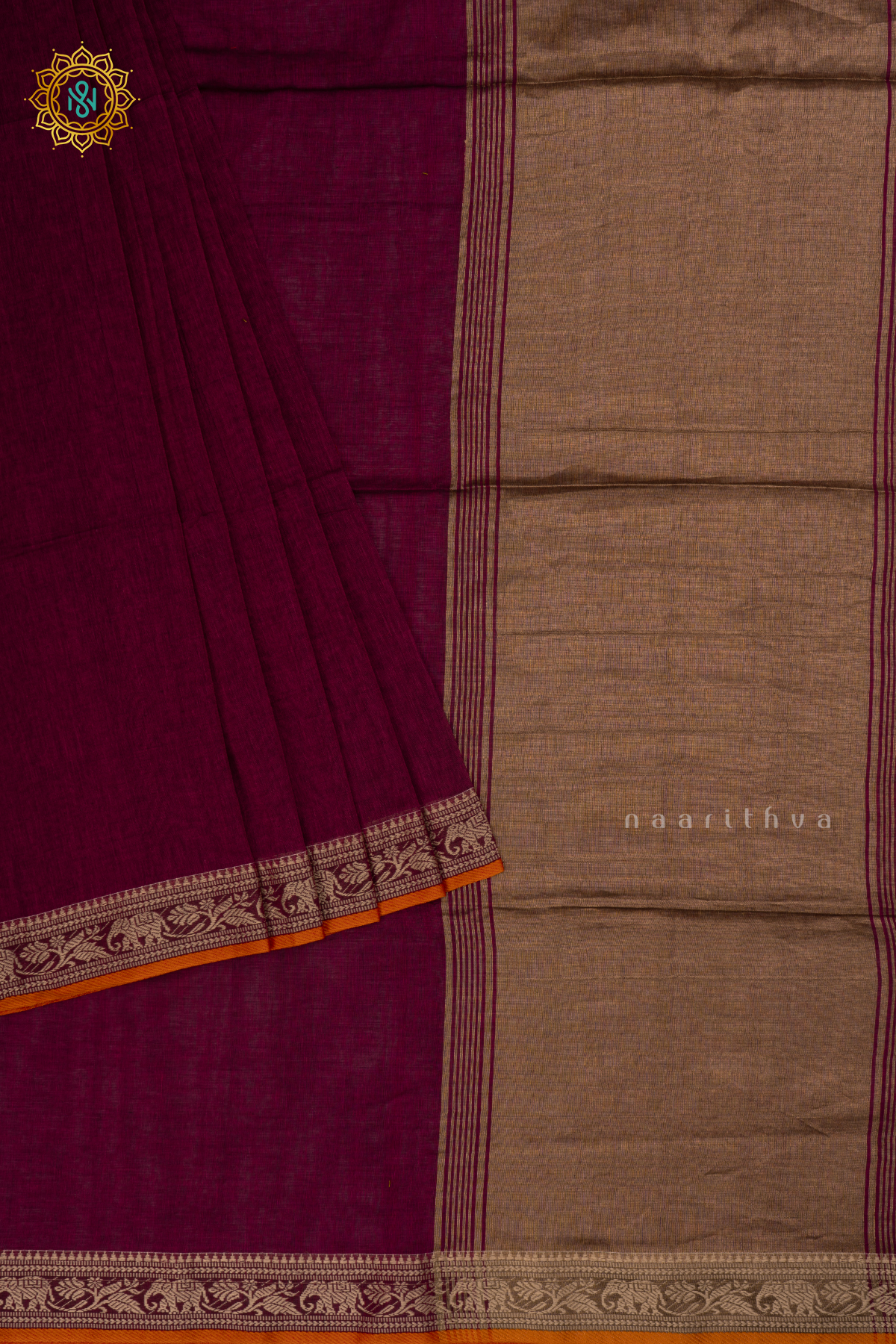 Magenta Mul Cotton Saree  with Plain Body and Thread Woven Border