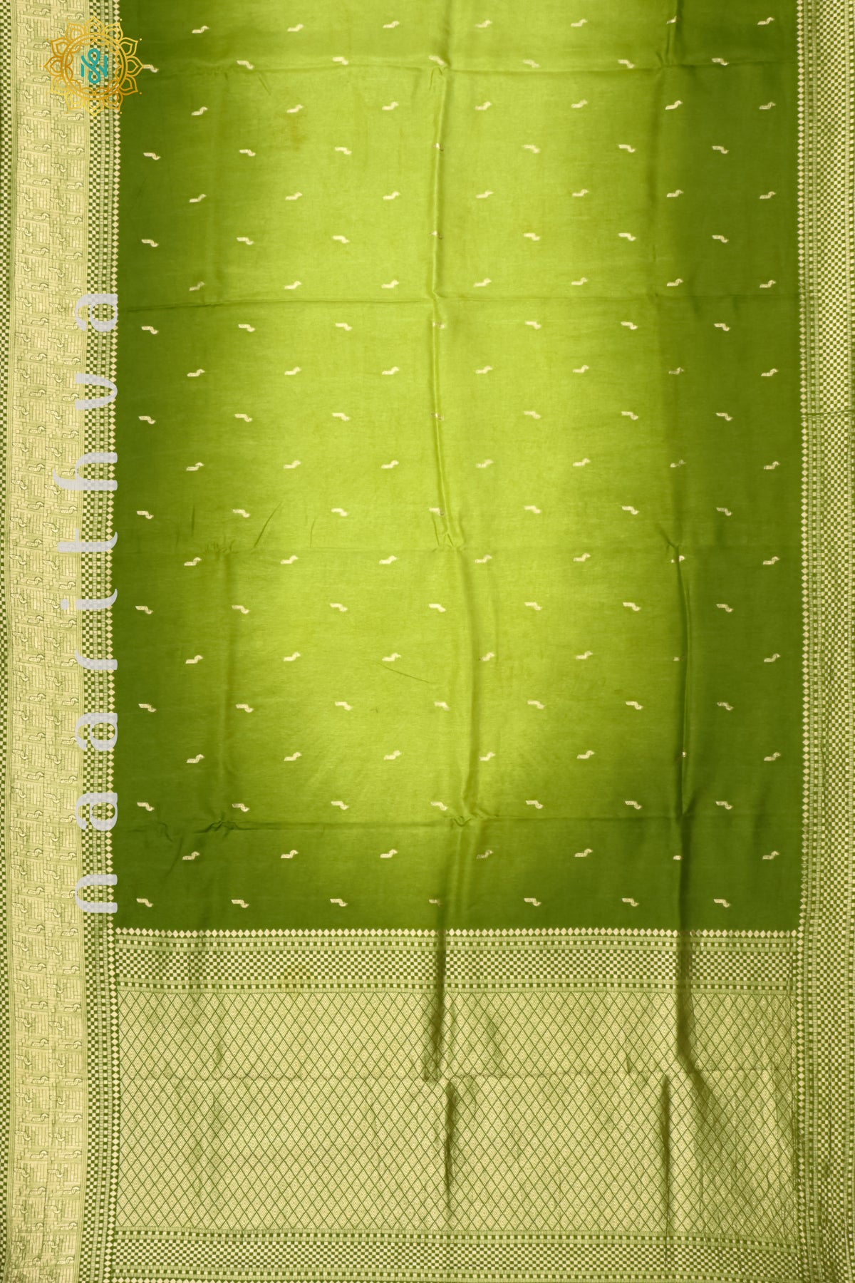 PARROT GREEN WITH GREEN - DOLA SILK