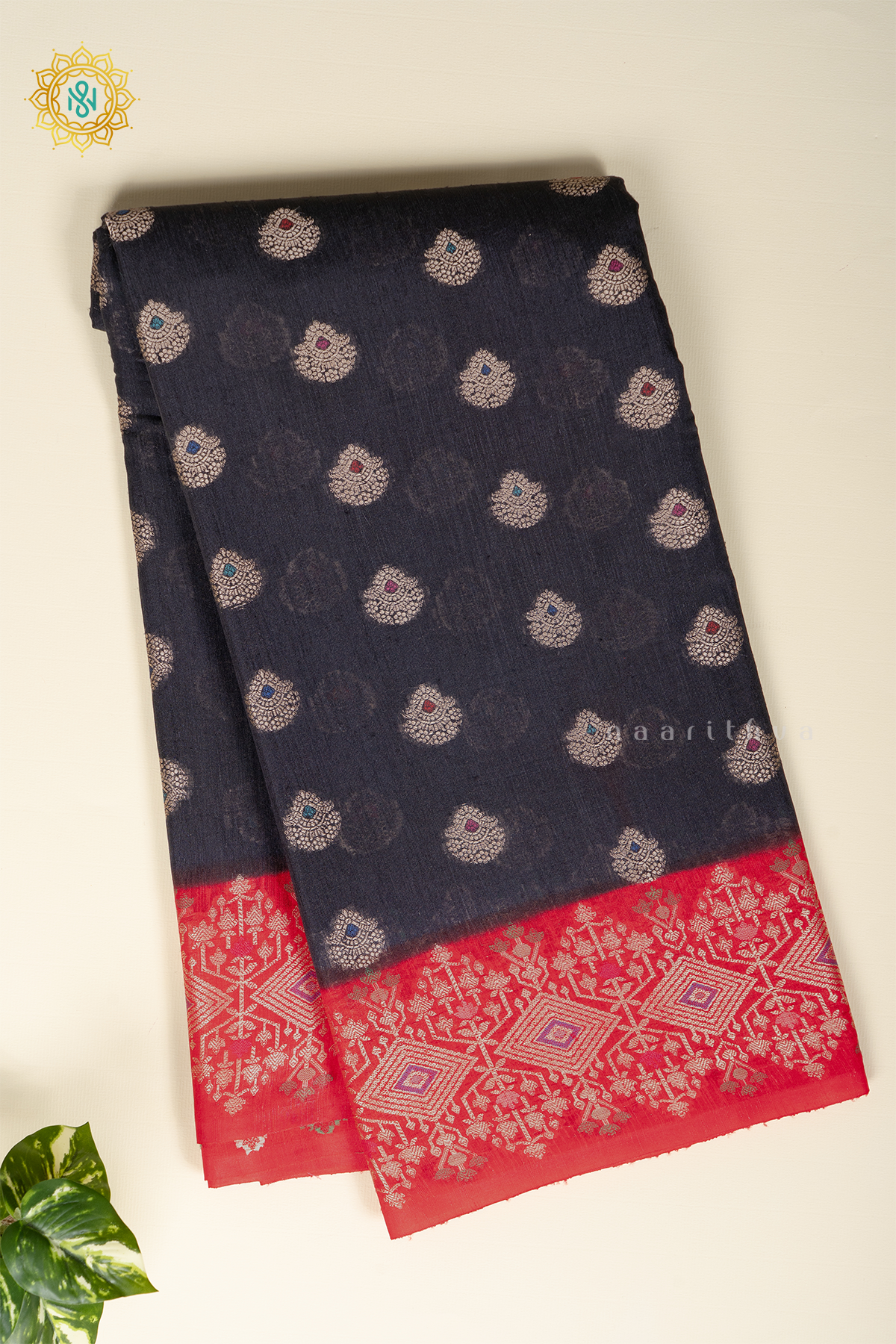 BLACK WITH RED - JUTE COTTON