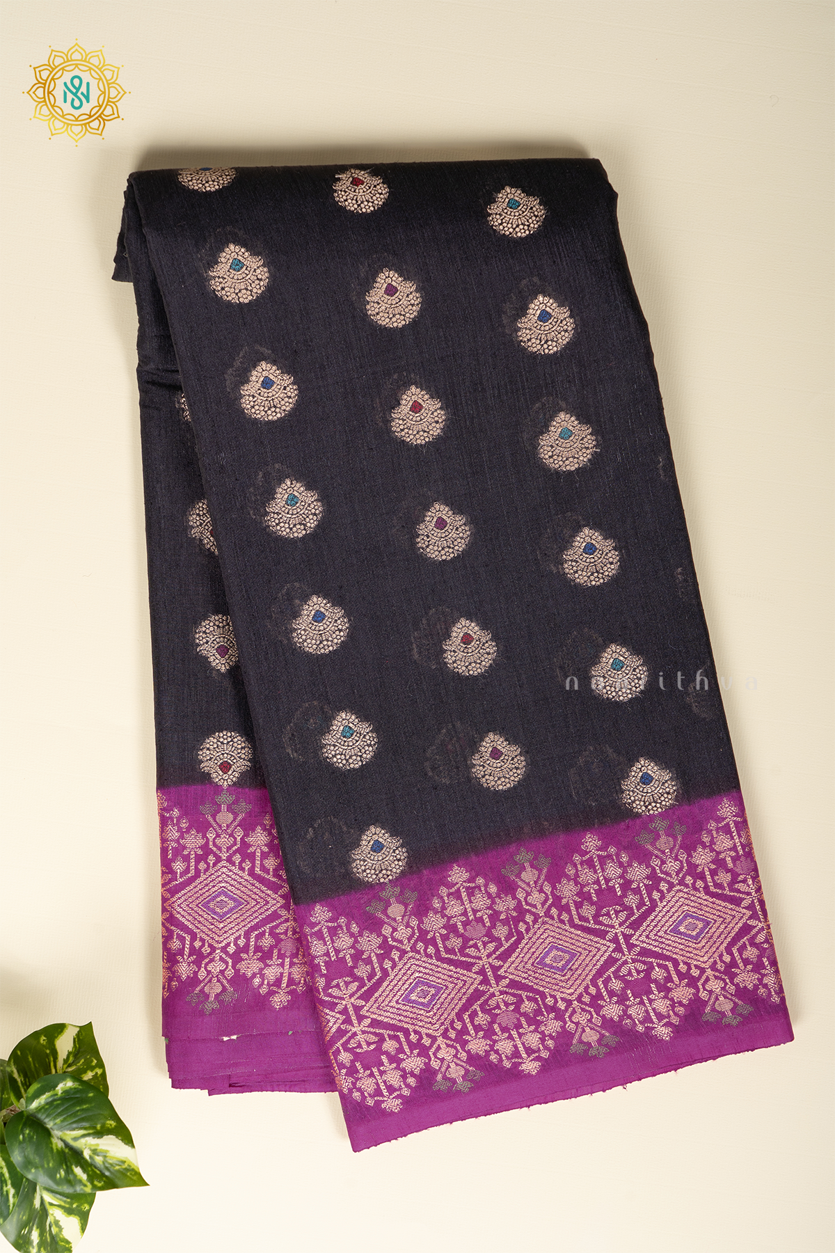 BLACK WITH MAGENTA - JUTE COTTON