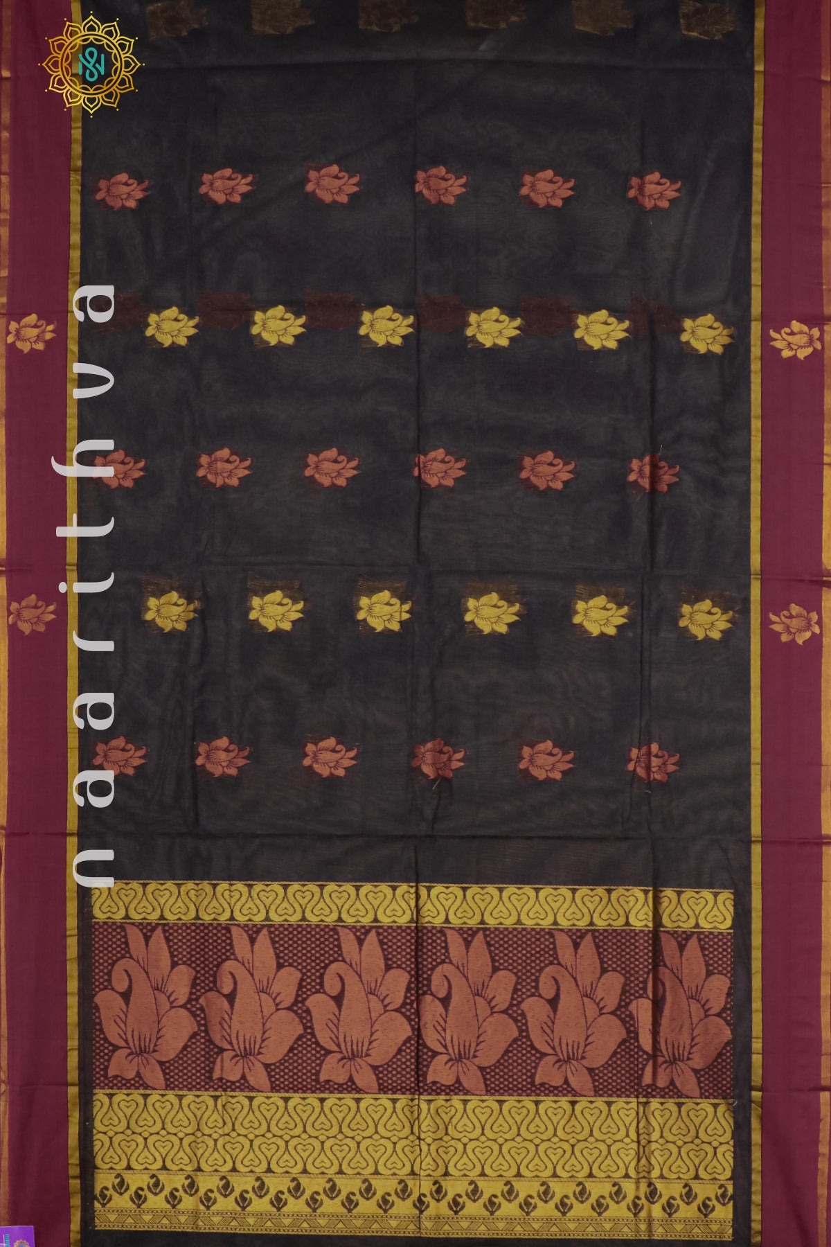 BLACK WITH MAROON - SILK COTTON