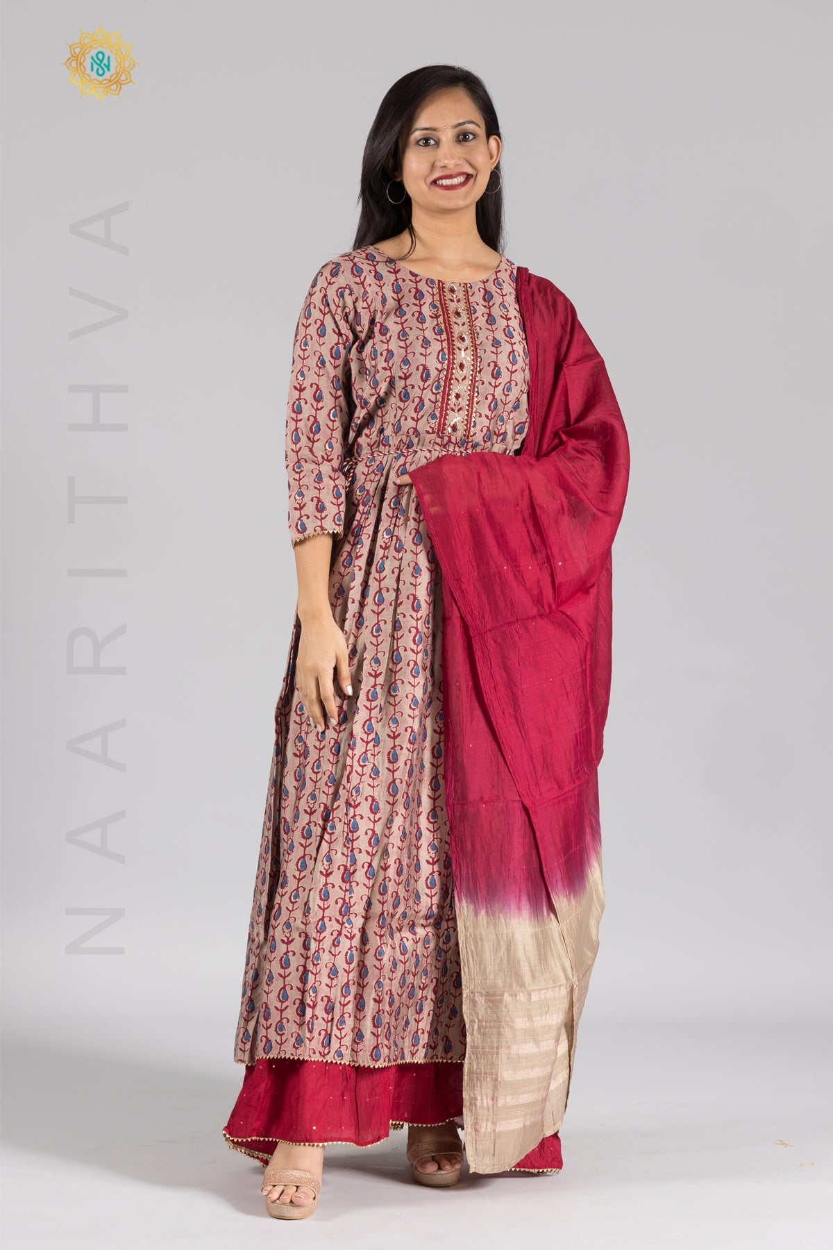 GREY WITH MAROON - PRINTED KURTI & DUPATTA WITH LAYERED FRILLED PATTERN