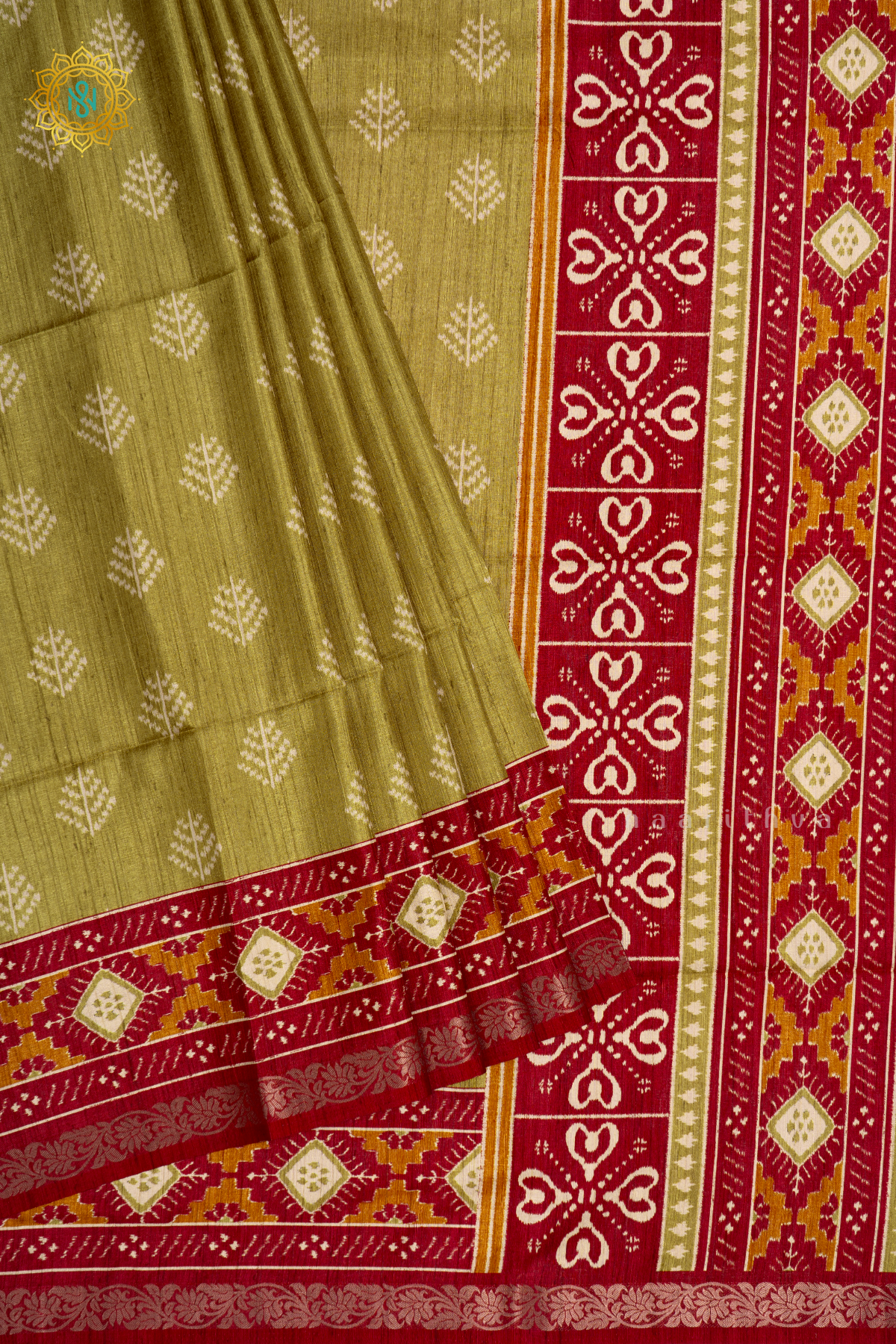 Parrot Green With Red  - Semi Kotha Crepe With Printed Body And Zari Border
