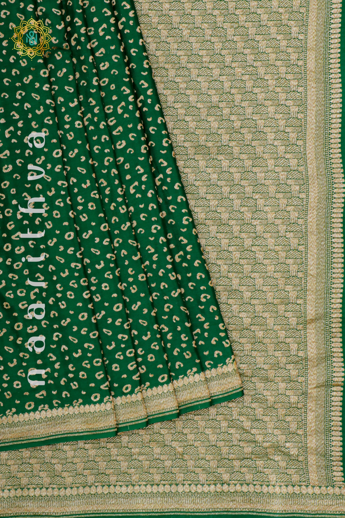 GREEN WITH MAGENTA - PURE BANARASI CREPE