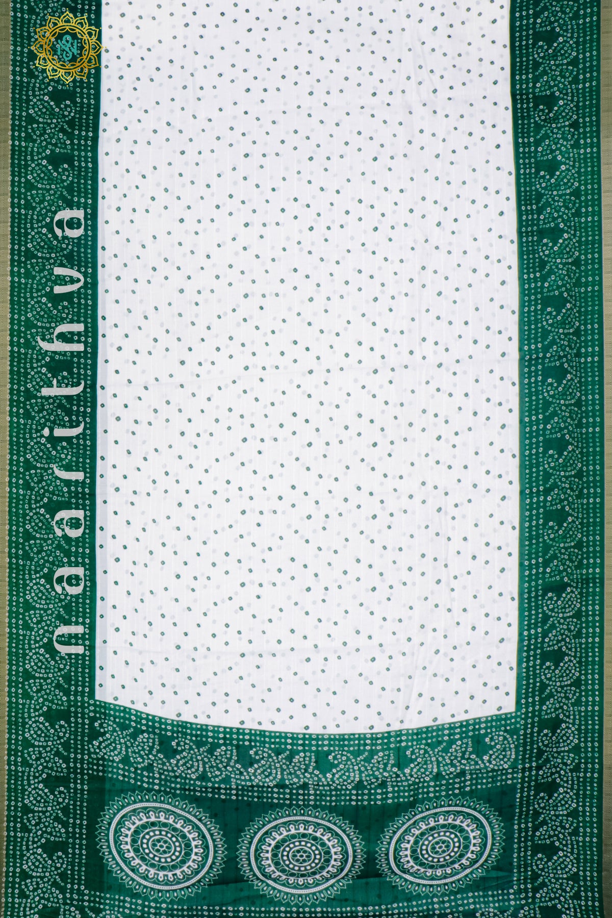 WHITE WITH GREEN - SEMI GEORGETTE