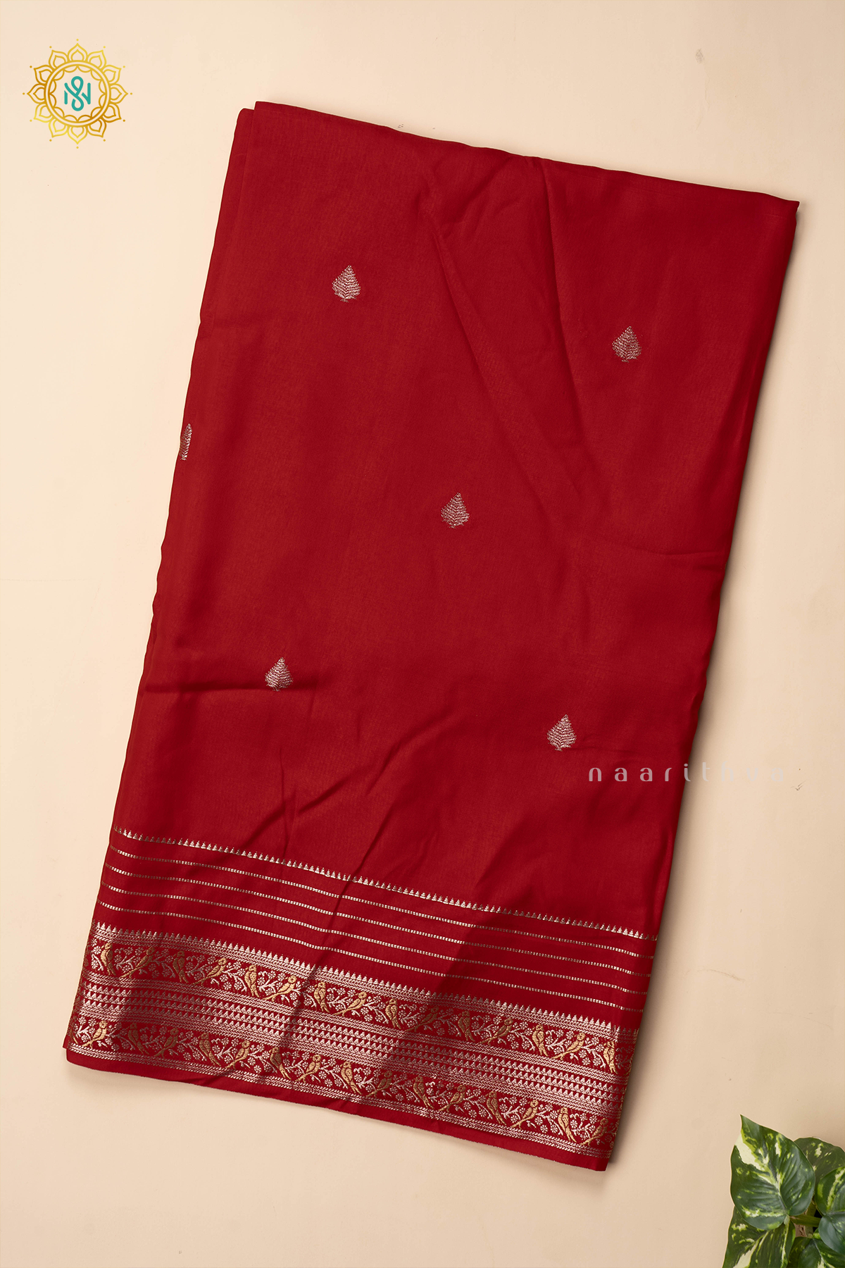 RED WITH GREEN - SEMI CREPE SILK