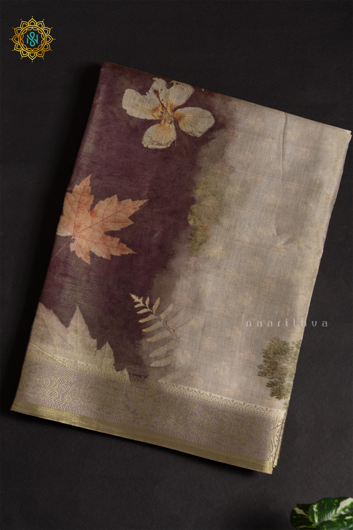 BROWN WITH OFF WHITE - LINEN TISSUE