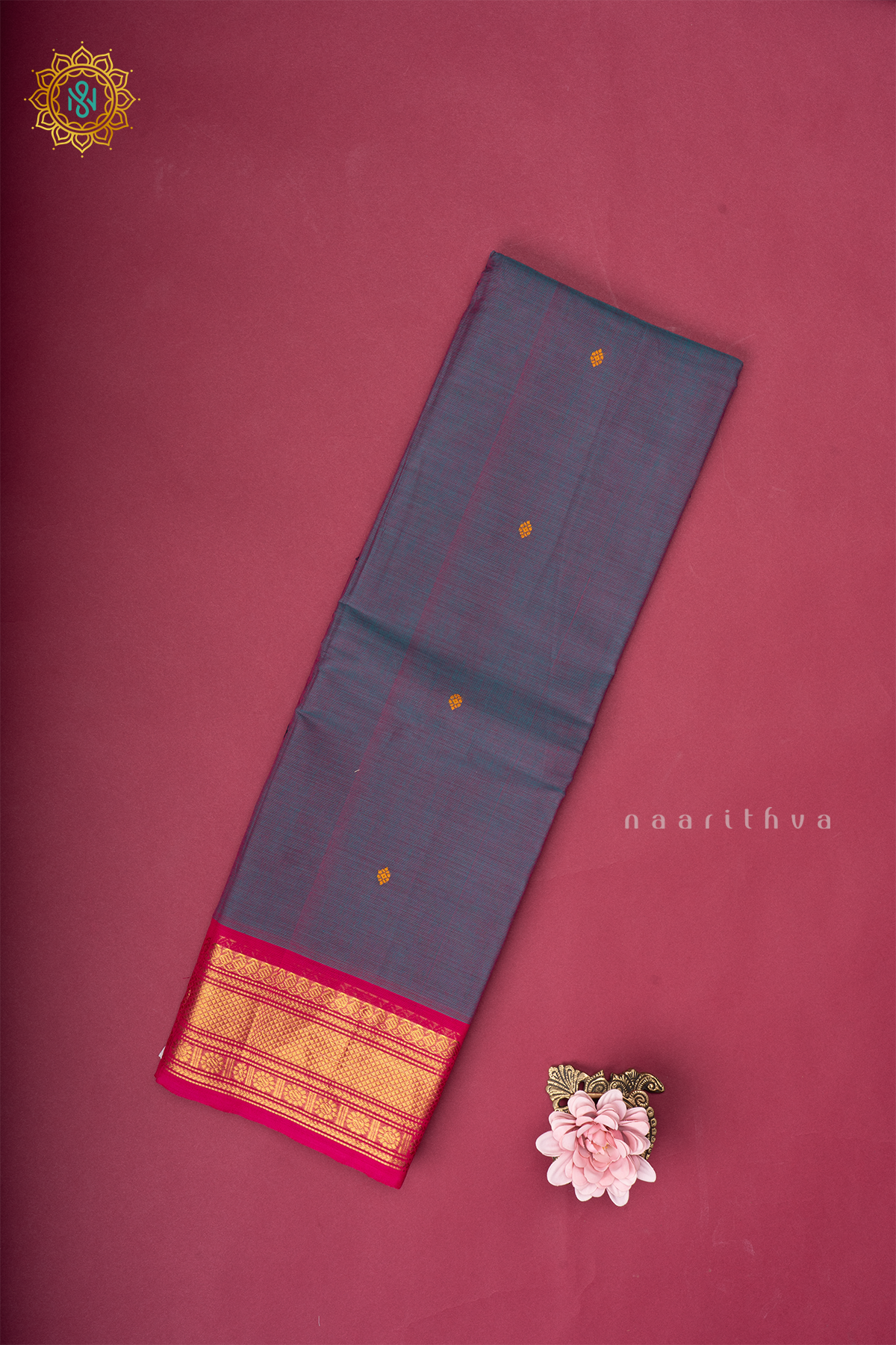 Dual Shade Of Green With Pink Chettinad Cotton Saree With Thread Woven Buttas & Contrast Border